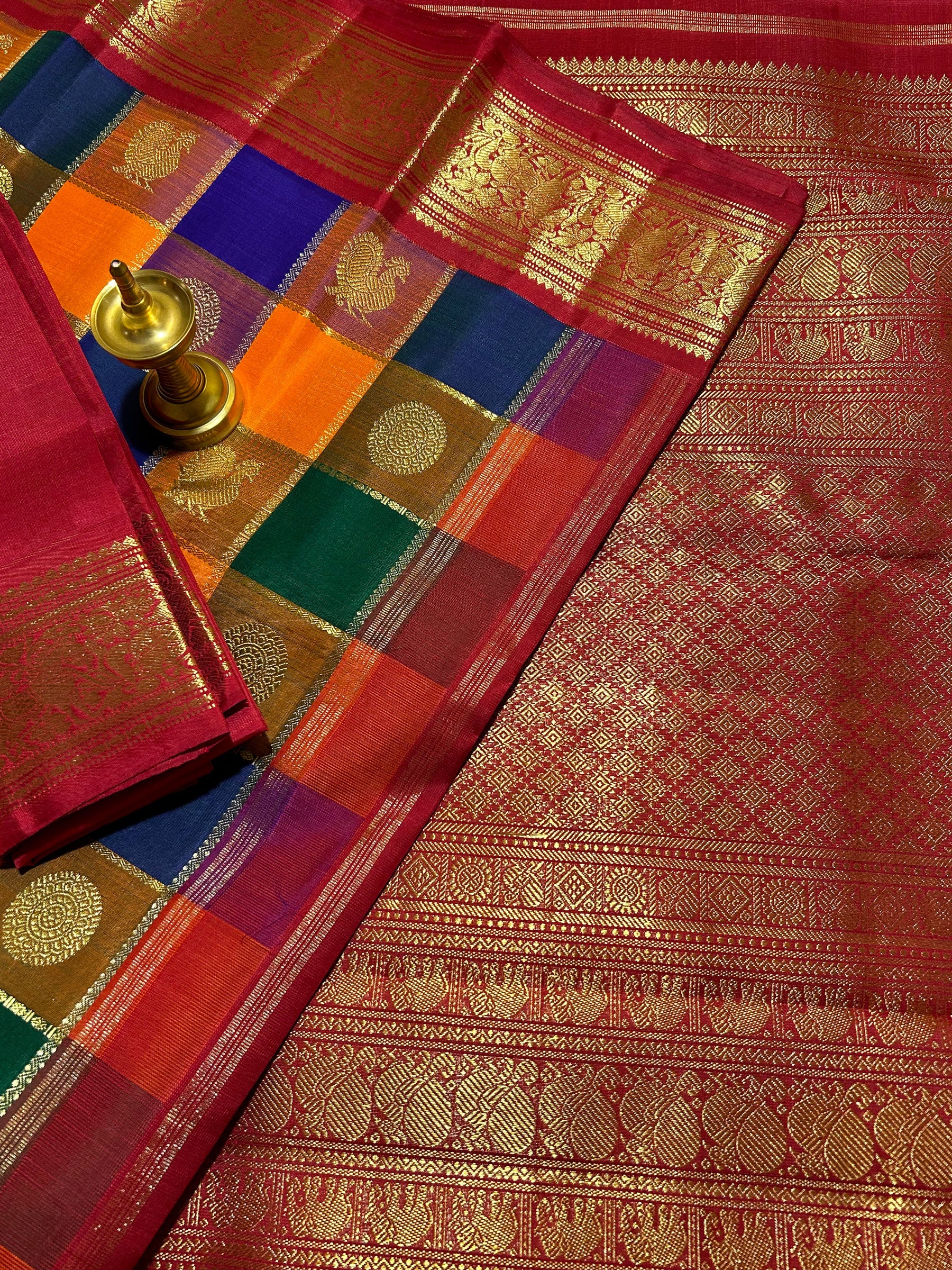 Kai Korvai Palum Pazhamum Kanjivaram Silk Saree with Intricate Checks - RK0218