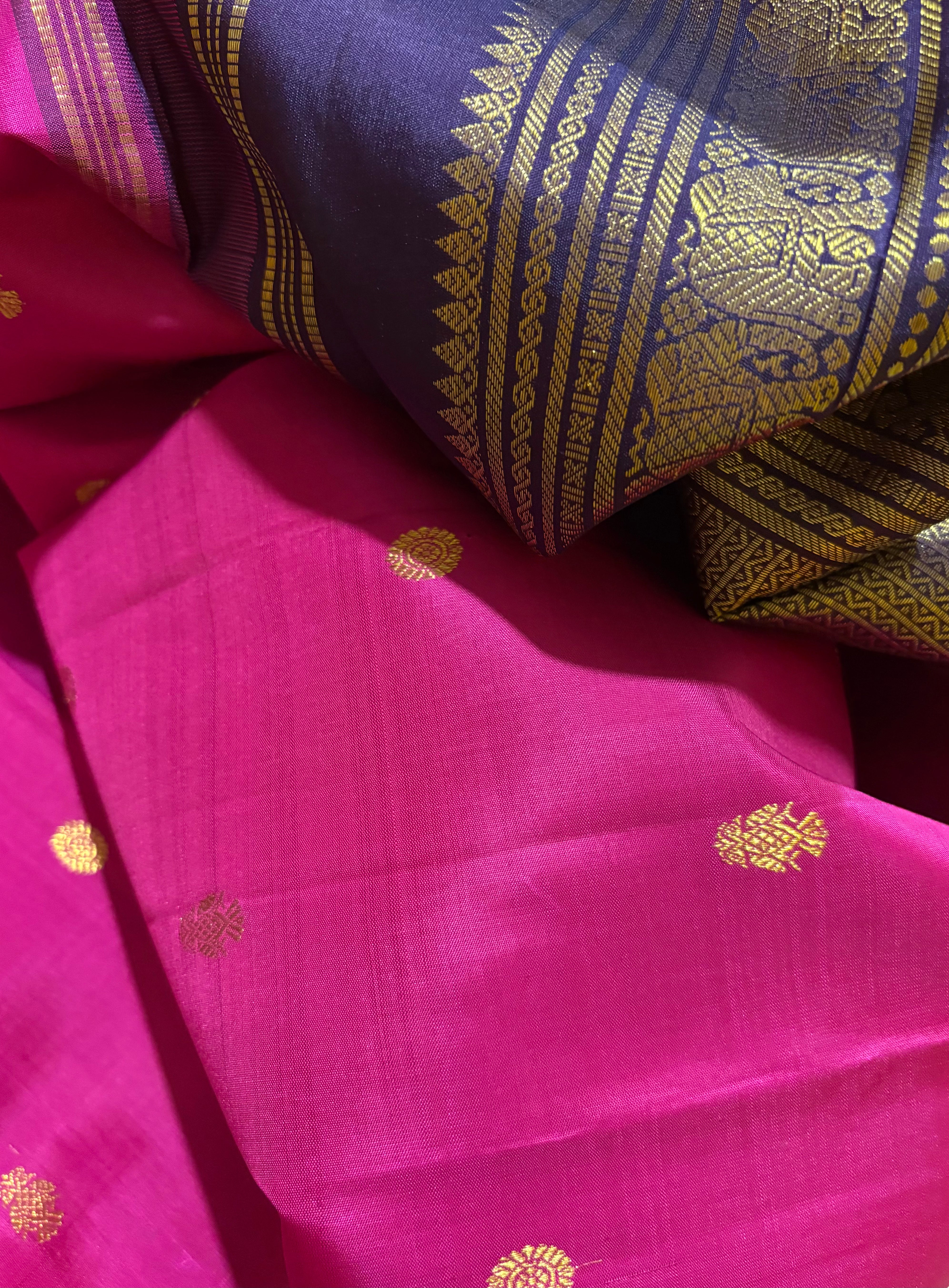 Vintage Pink Korvai Kanjivaram Silk Saree with Navy blue border - RK0568