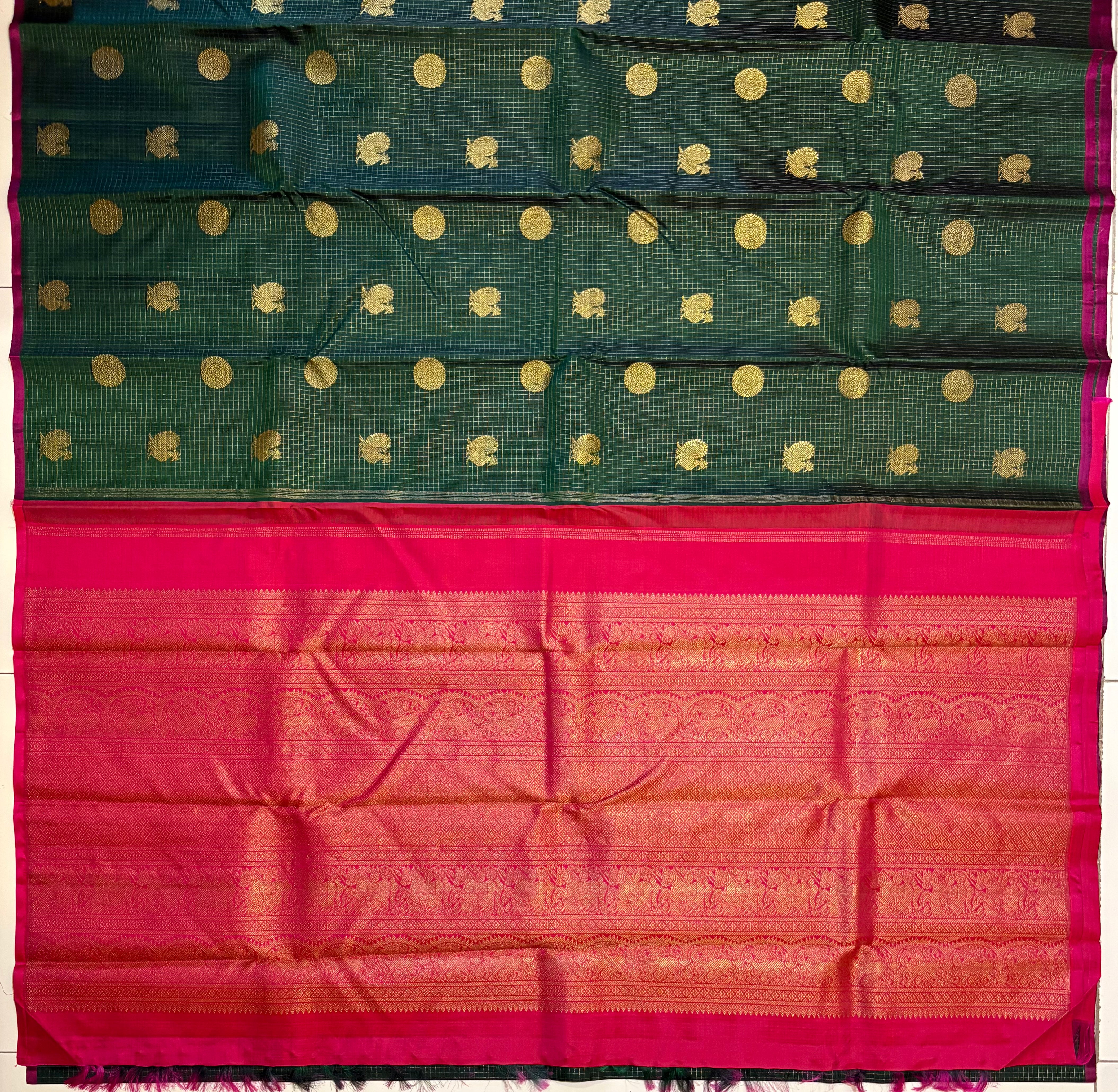 Karum Pachchai Borderless Kanjivaram Silk Saree with Zari kattam - RK0339