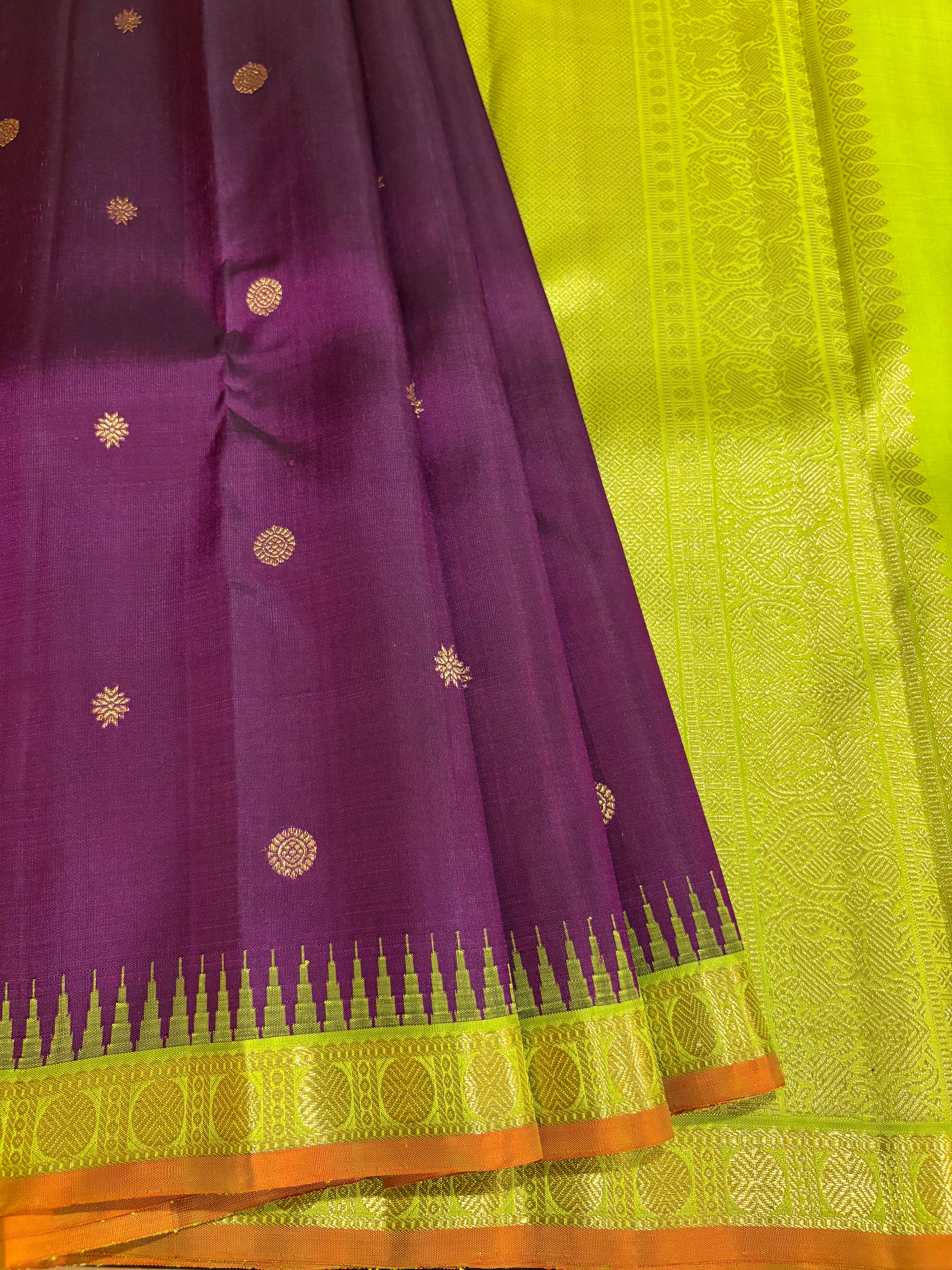 Deep Brinjal Kanjivaram Silk Saree with Parrot Green border - RK0329