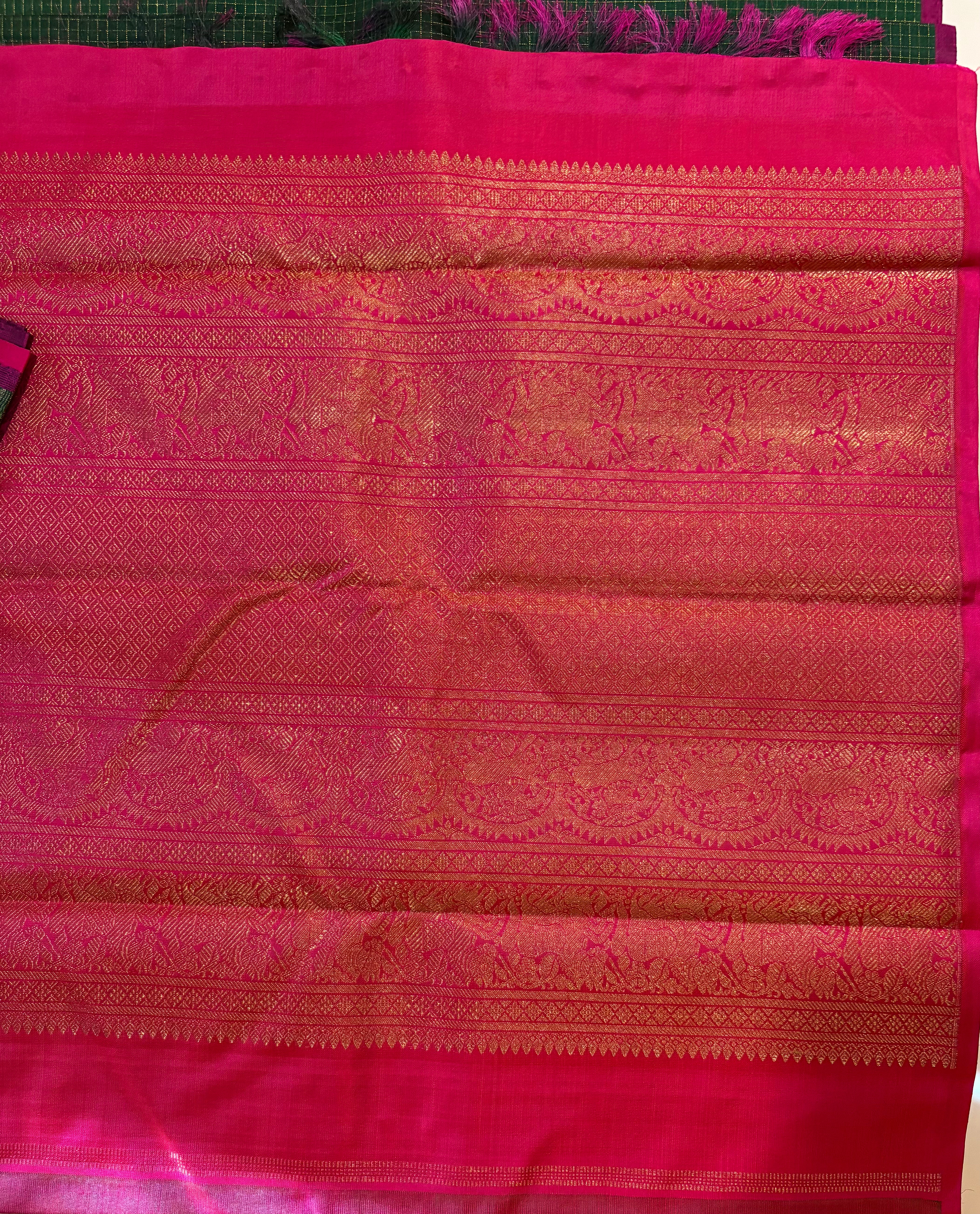 Karum Pachchai Borderless Kanjivaram Silk Saree with Zari kattam - RK0339