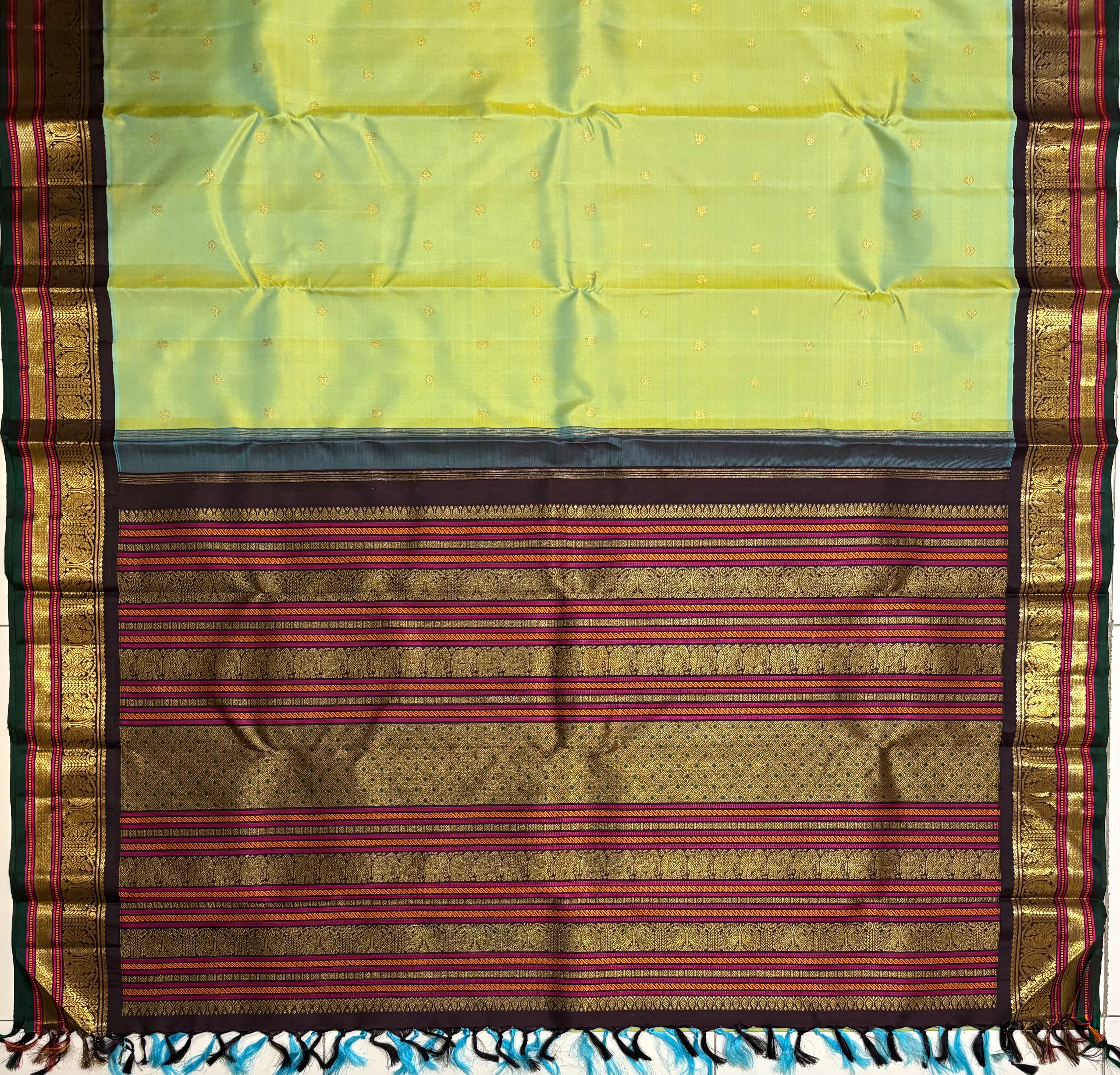 Ponvandu Korvai Kanjivaram silk Saree with Kanchana border - RK0558