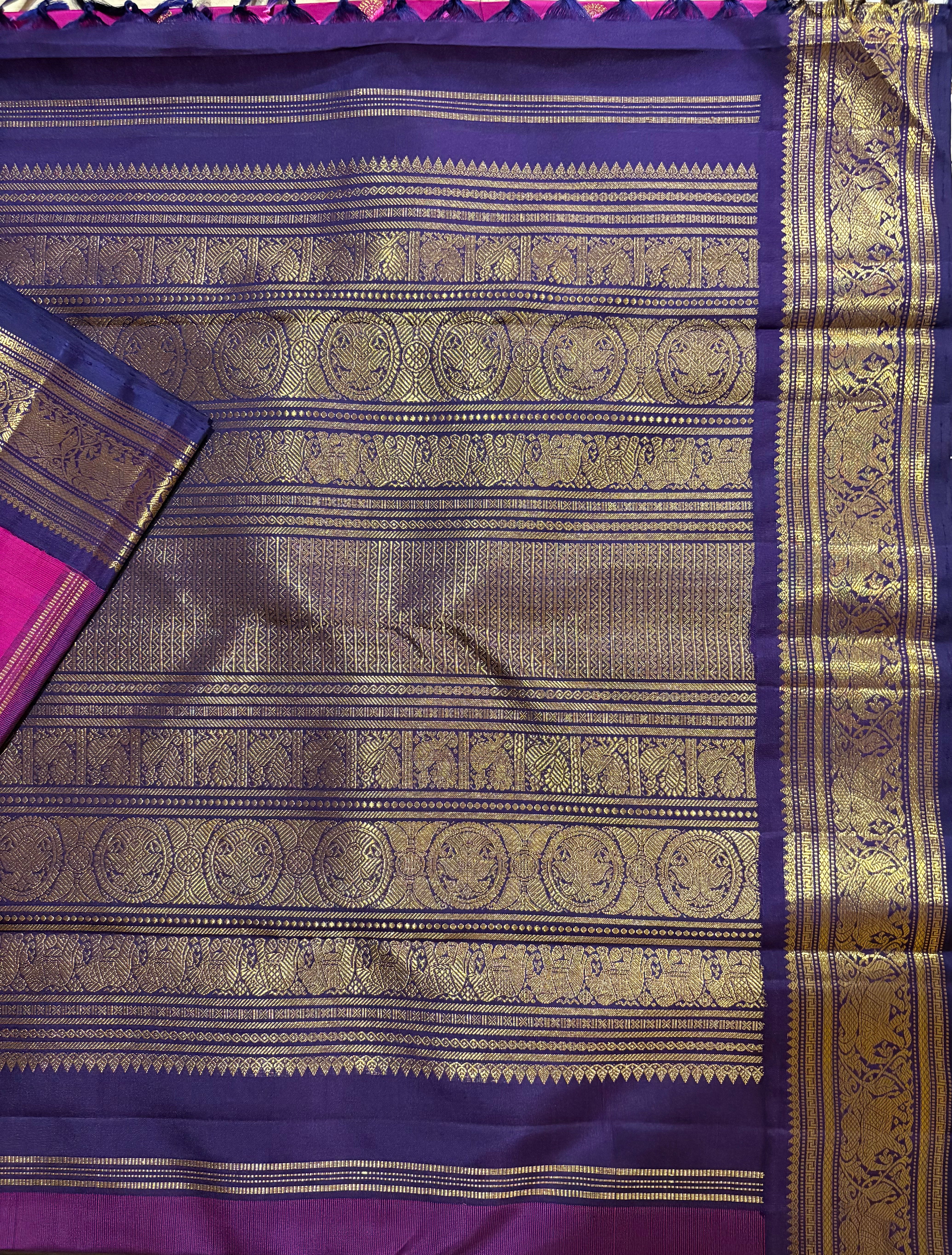 Vintage Pink Korvai Kanjivaram Silk Saree with Navy blue border - RK0568