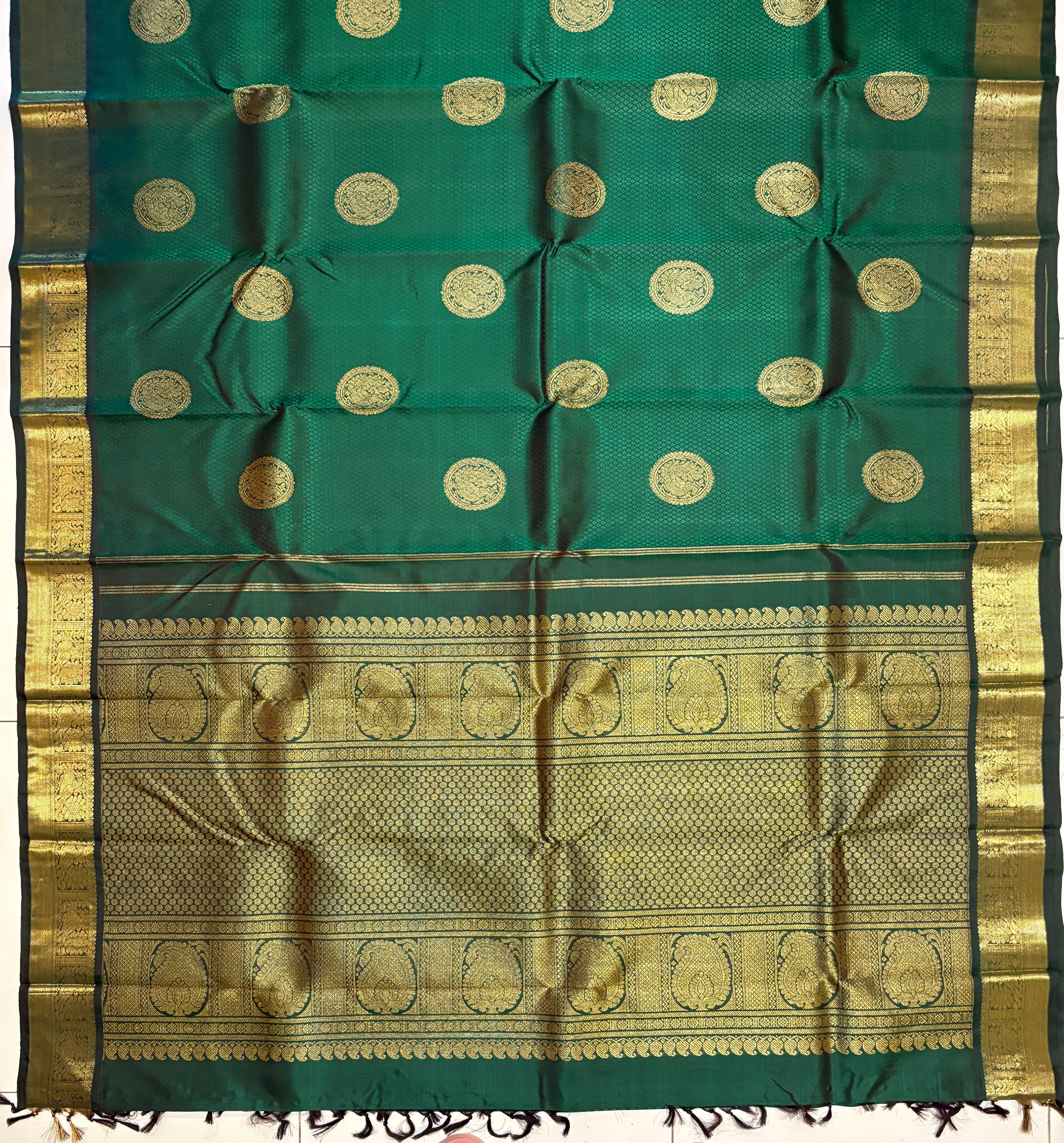 Bottle green Monotone Kanjivaram Silk Saree with jacquard weave - RK0181