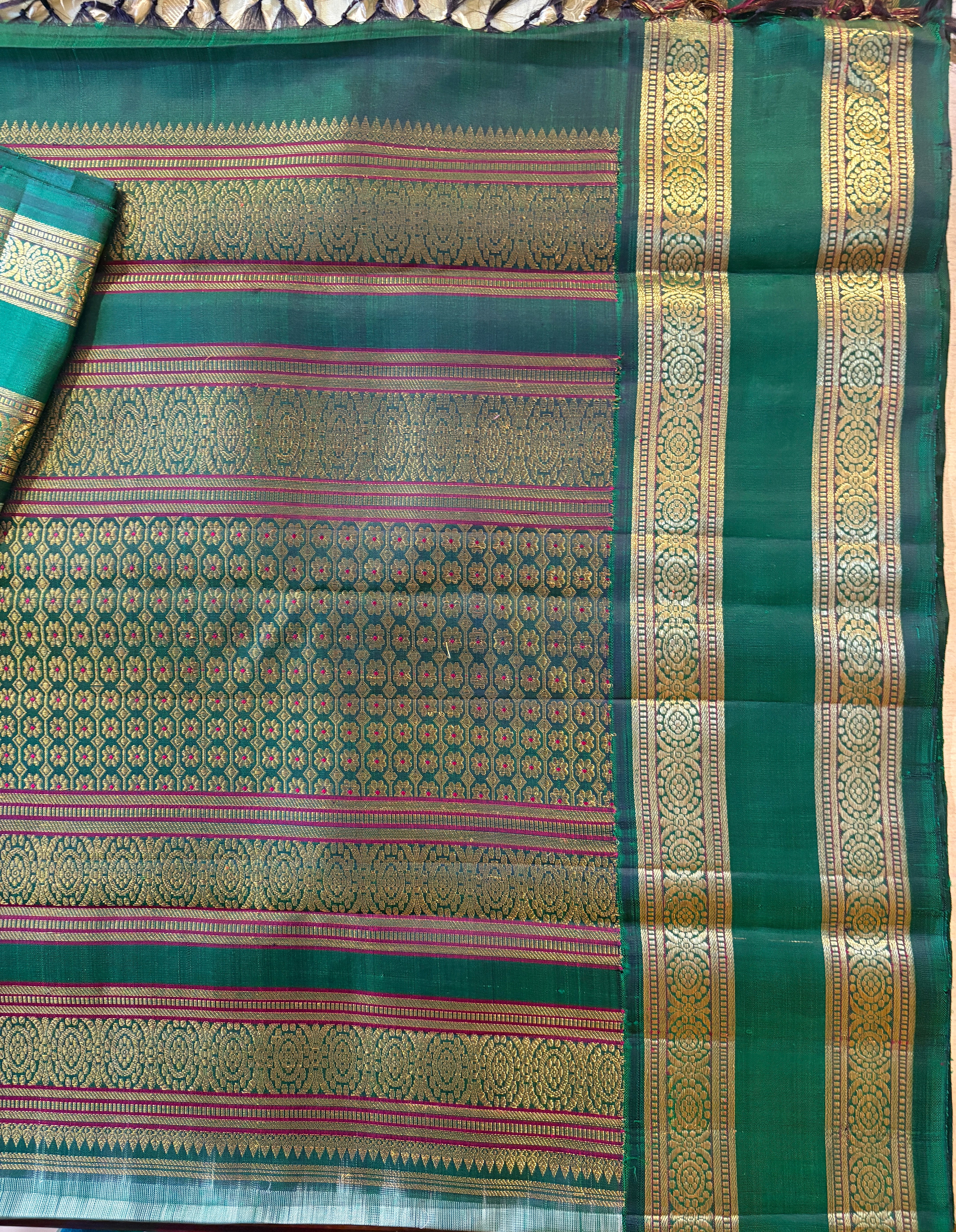 Vintage recreation Light Cardamom green korvai kanjivaram Silk Saree with Dark green border - RK0762