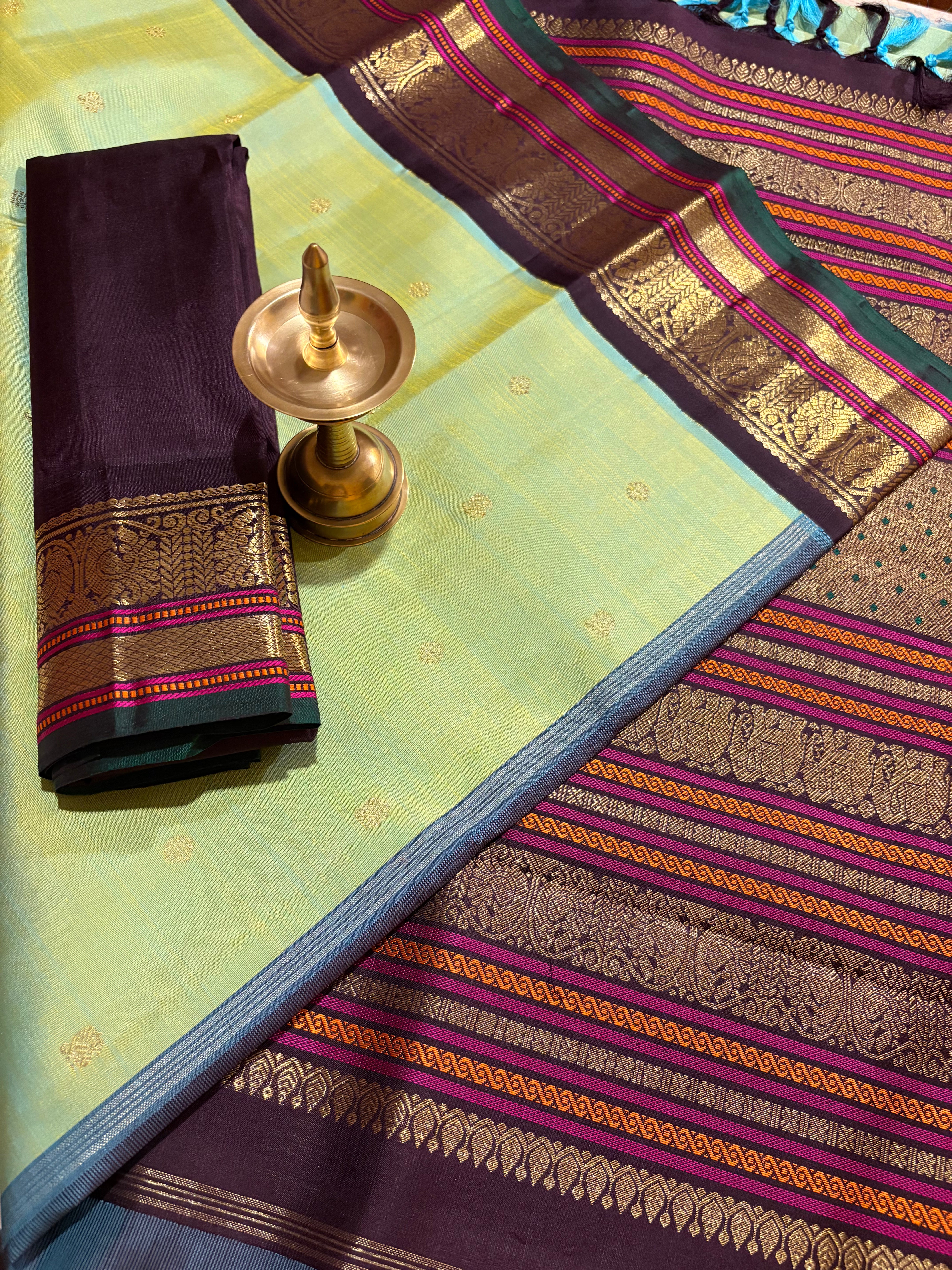 Ponvandu Korvai Kanjivaram silk Saree with Kanchana border - RK0558