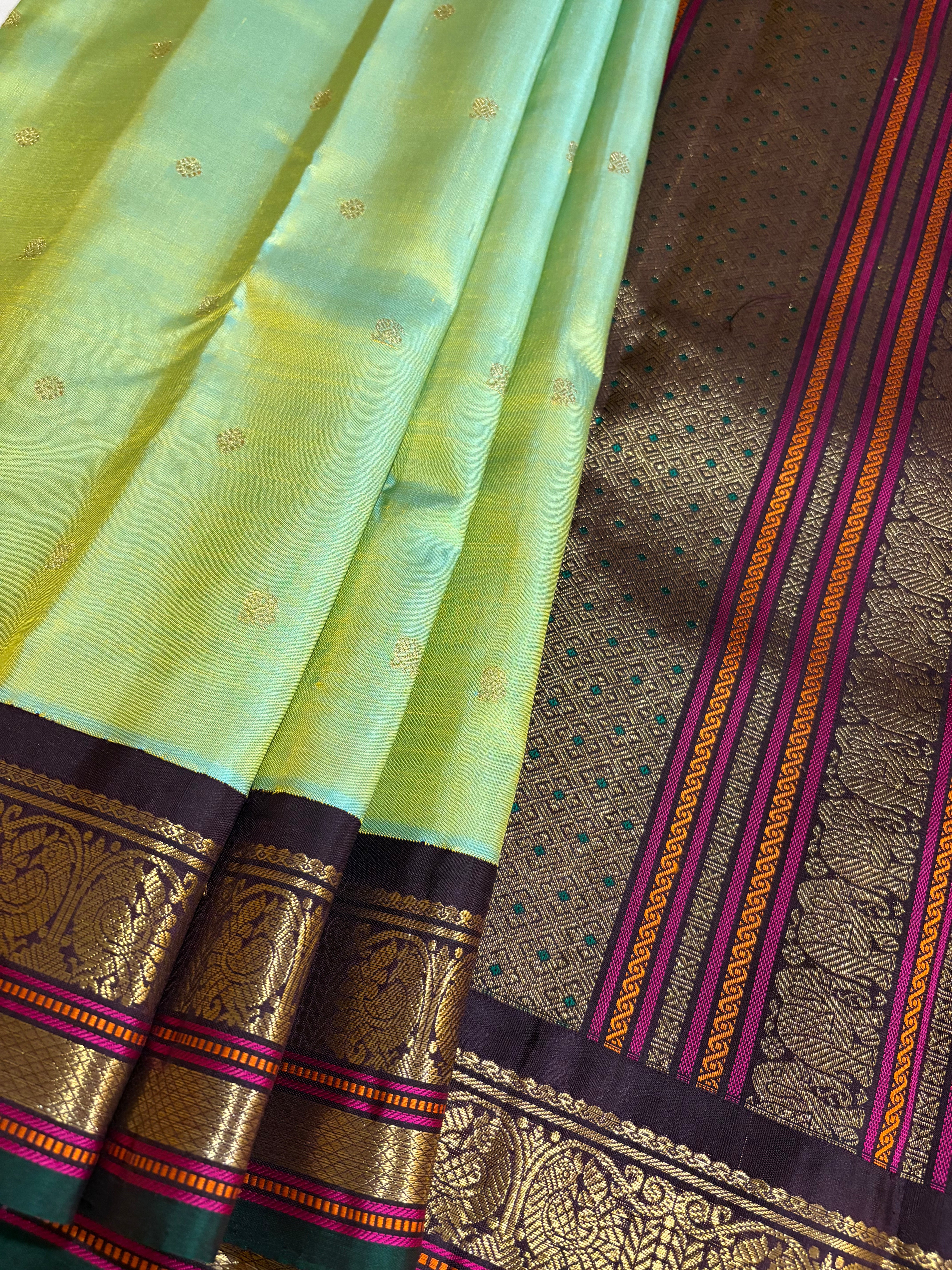 Ponvandu Korvai Kanjivaram silk Saree with Kanchana border - RK0558