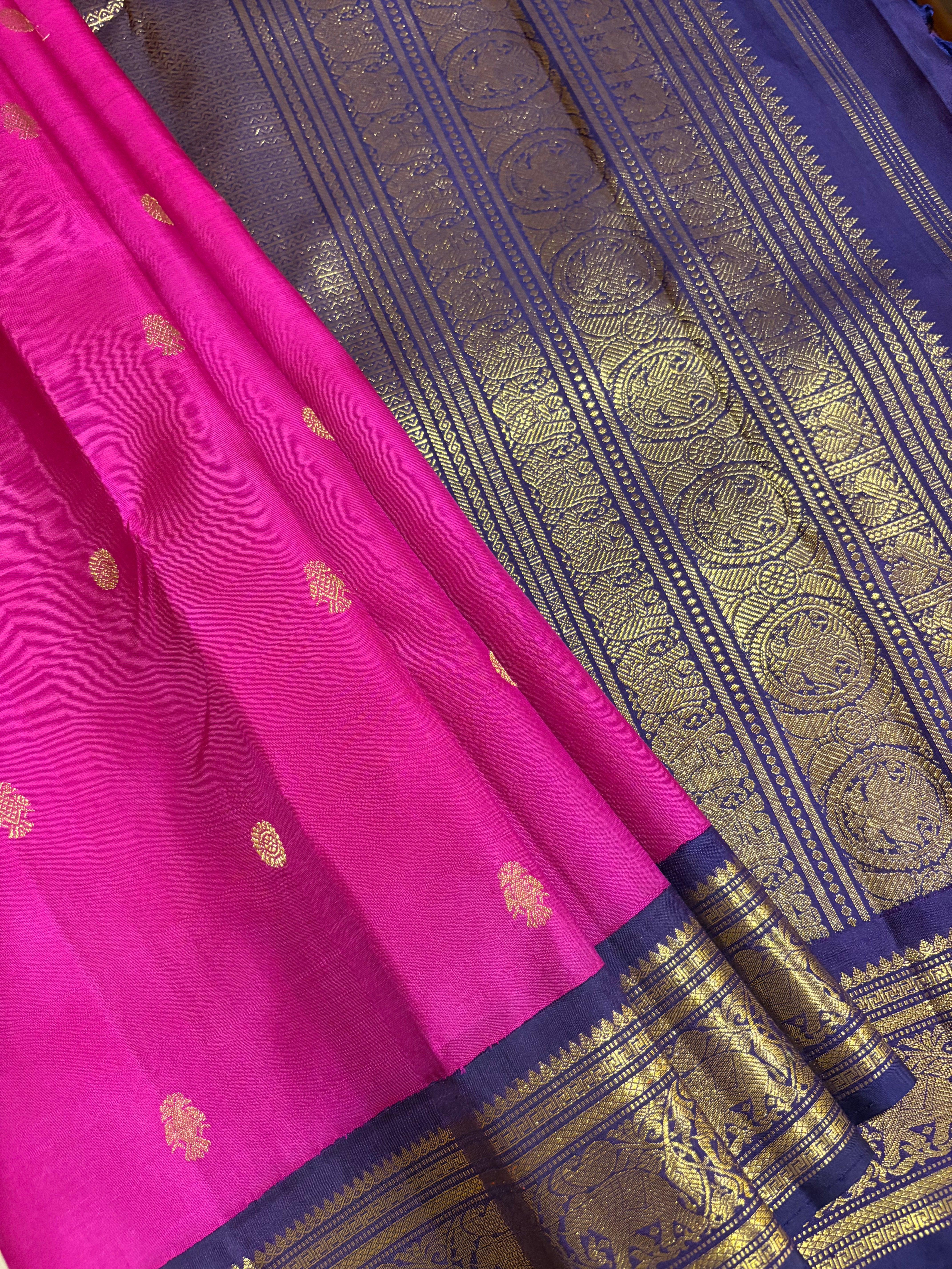 Vintage Pink Korvai Kanjivaram Silk Saree with Navy blue border - RK0568