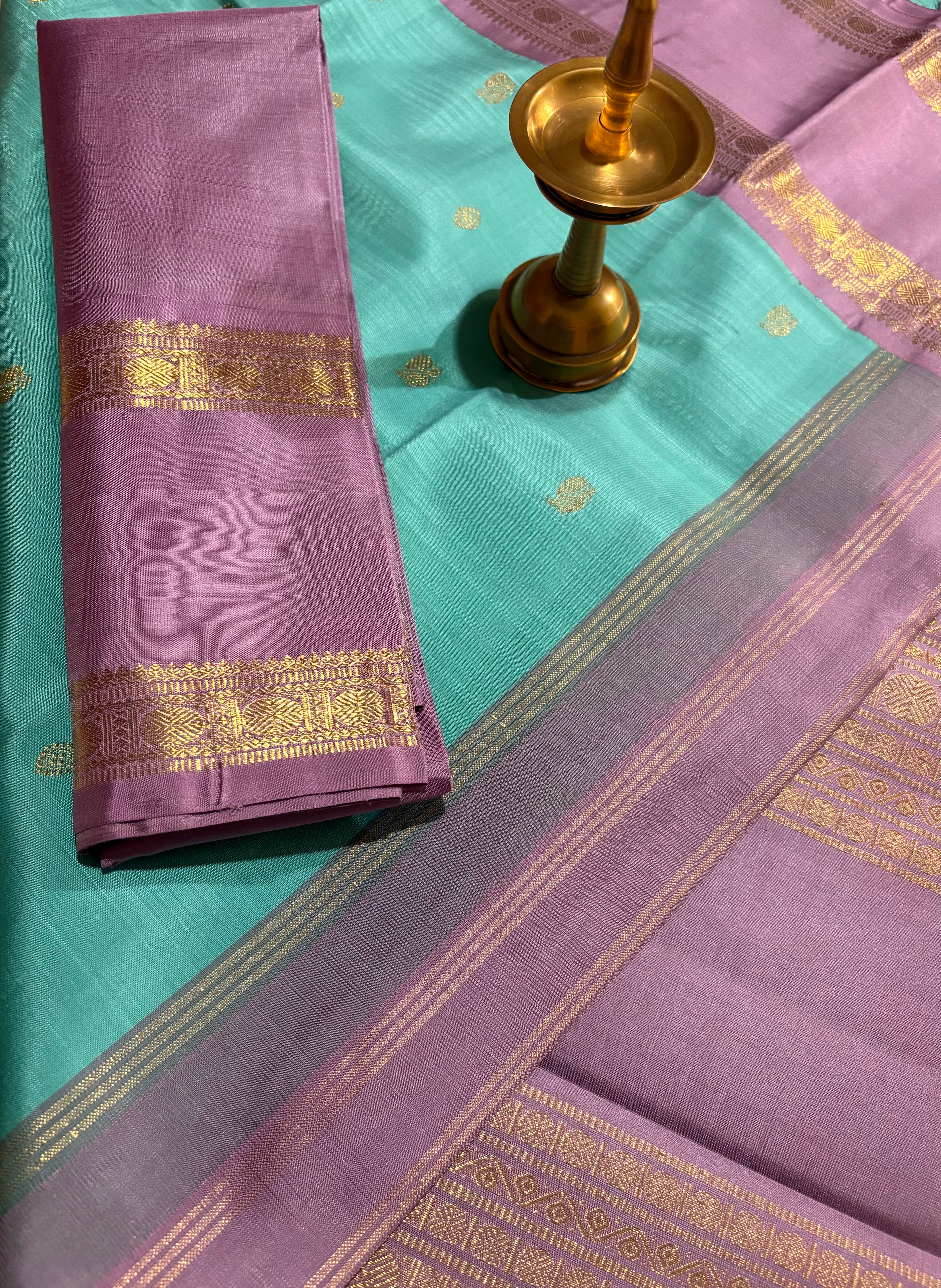 Light Peach Korvai Handloom Kanjivaram Silk Saree with light Mauve border - RK0470