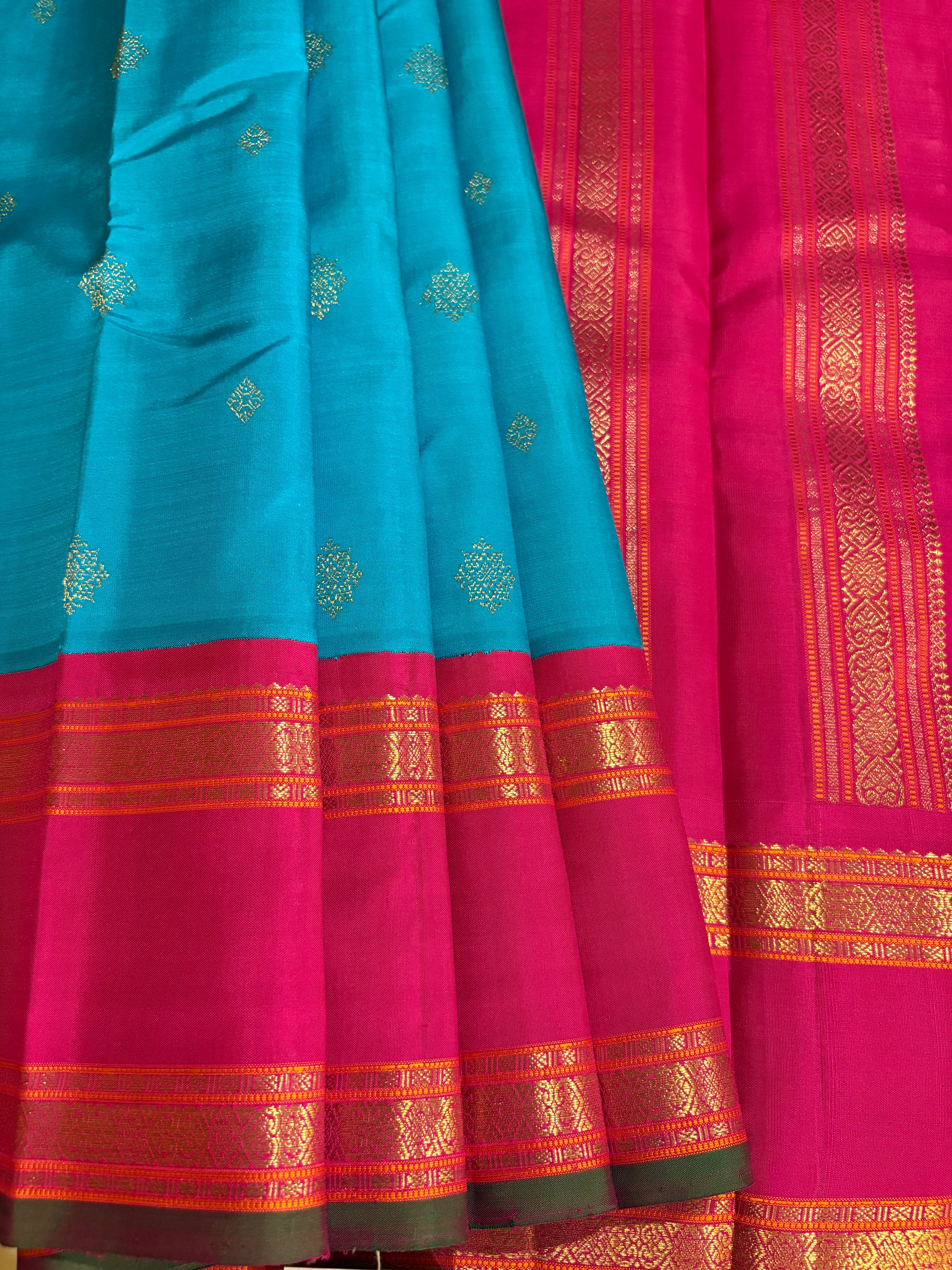 Rich Deep Turquoise Handloom Kanjivaram Silk Saree with  Bright Rani Pink Border - RK0352