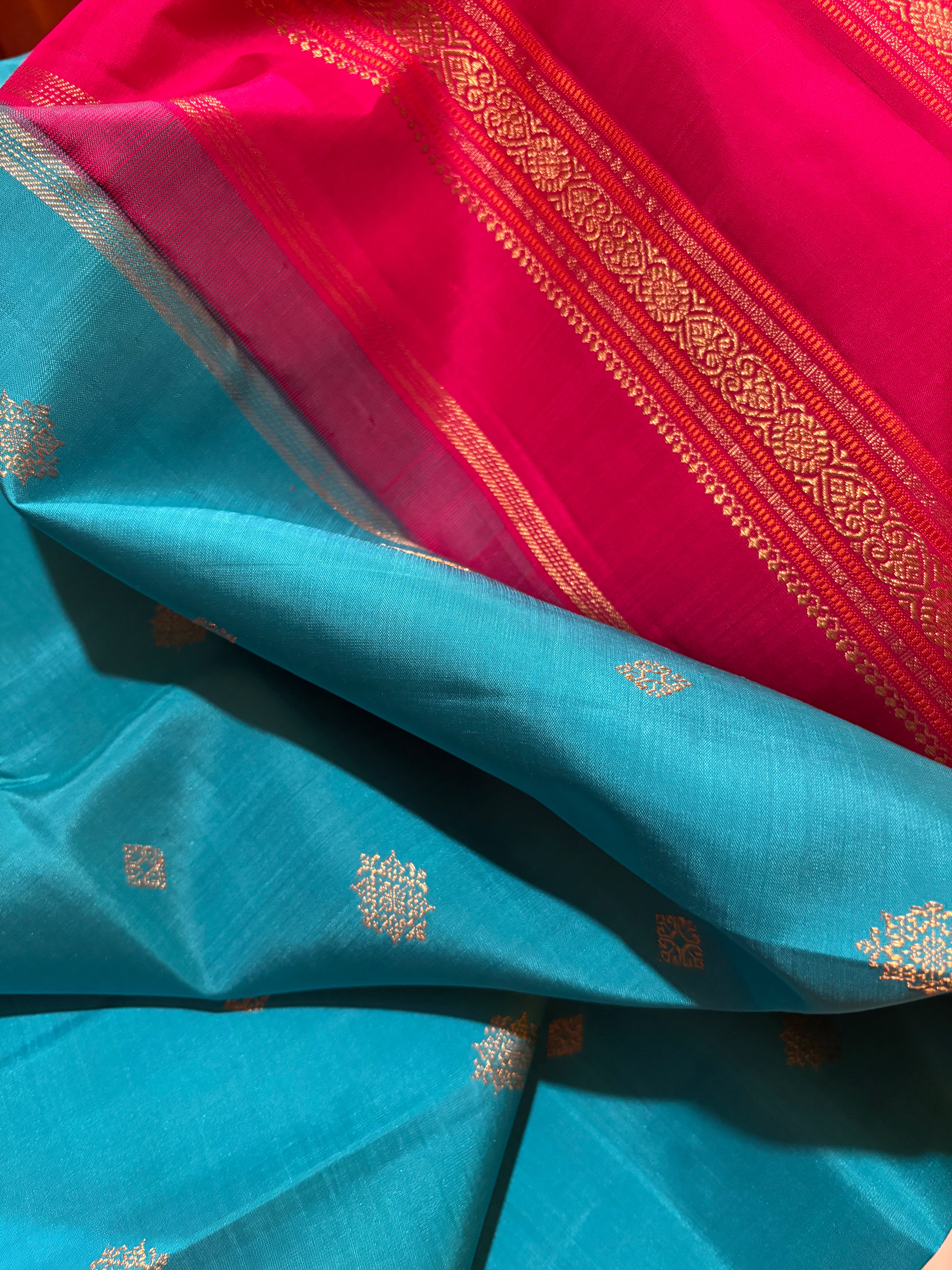 Rich Deep Turquoise Handloom Kanjivaram Silk Saree with  Bright Rani Pink Border - RK0352