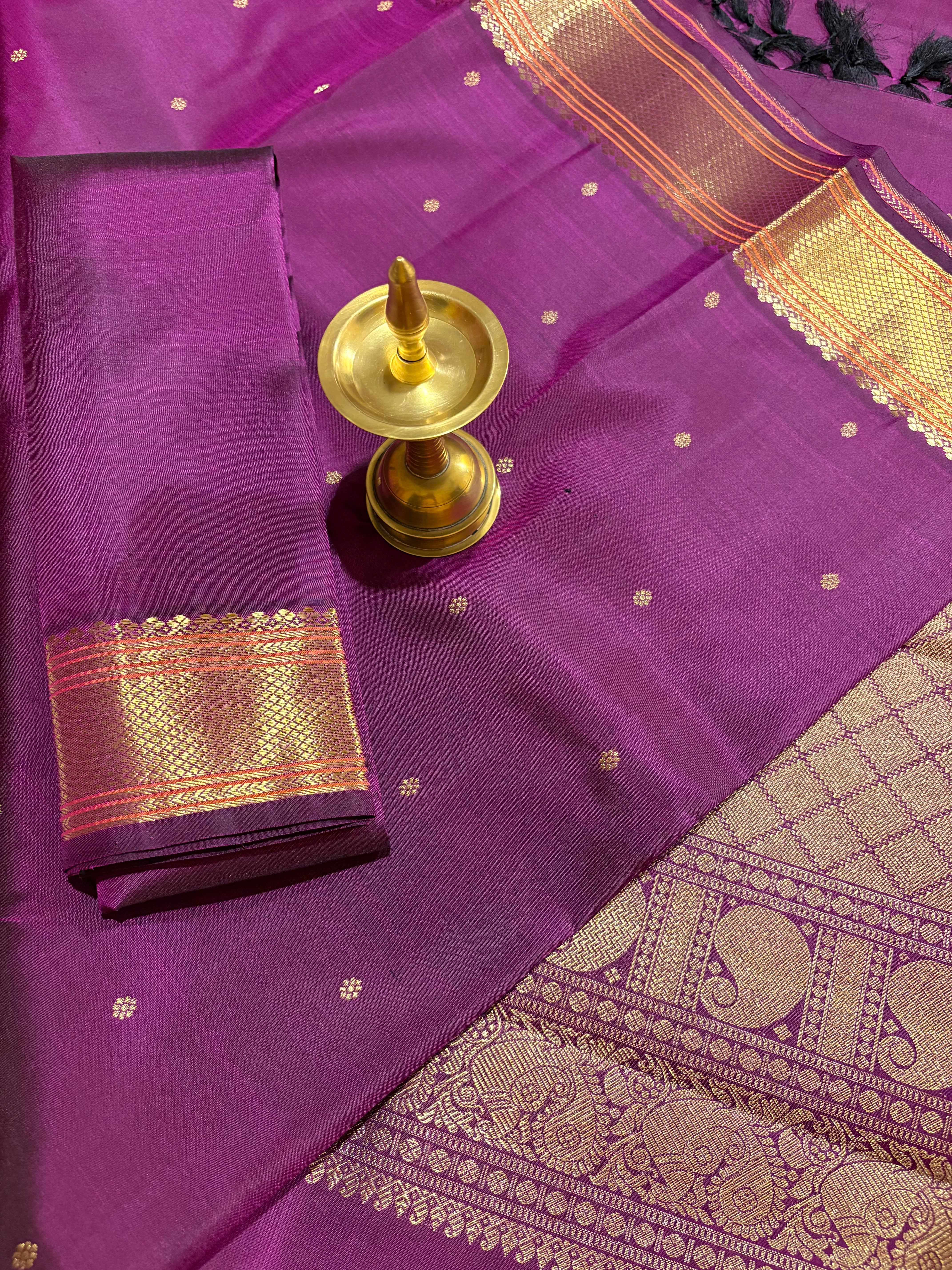 Deep Purple Monotone Handloom Kanchivaram Silk Saree - RK0173