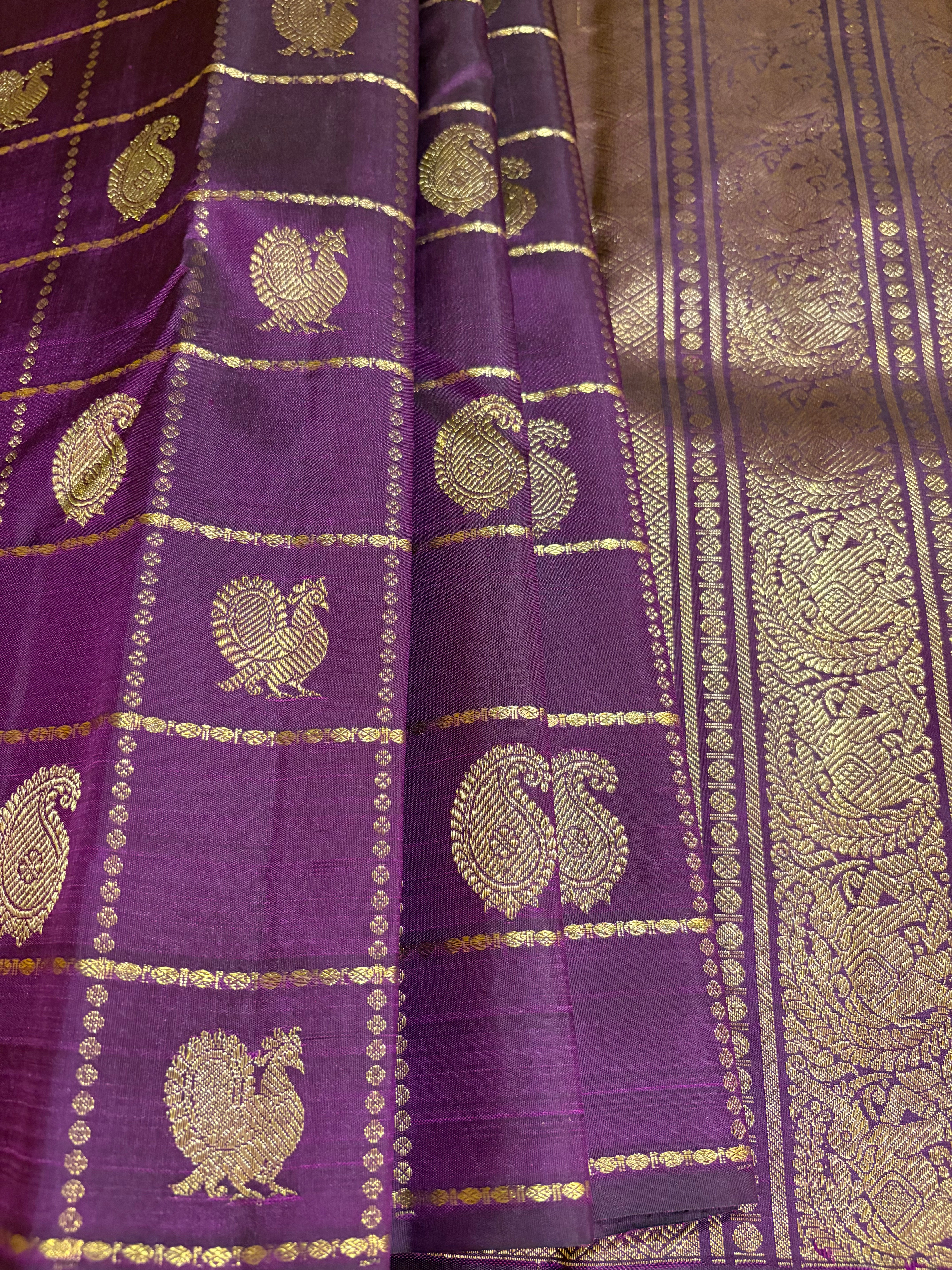 Deep Purple Monotone Borderless Veldhari Kattam Handloom Kanjivaram Silk Saree - RK0232