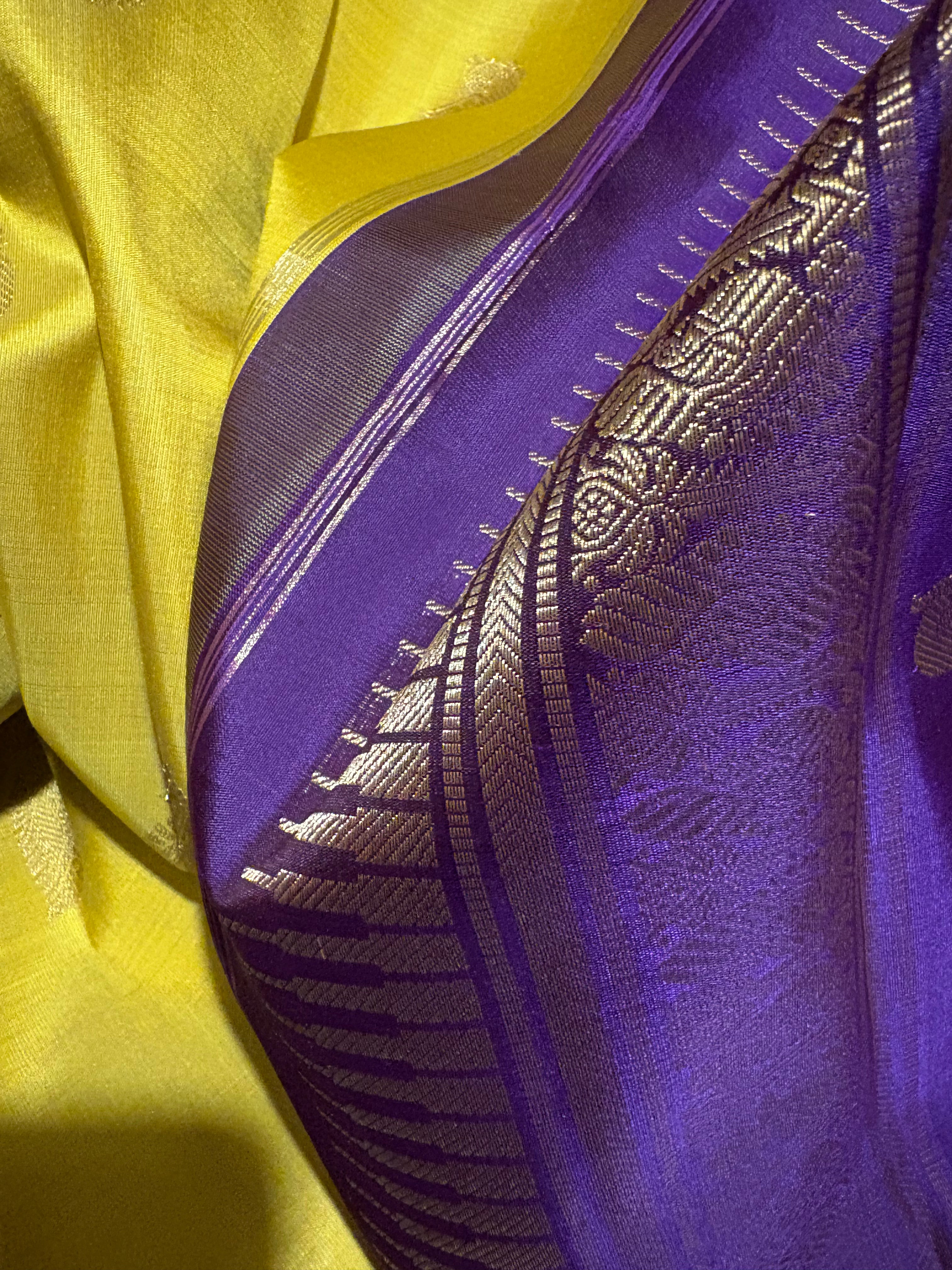 Sampanga Green Korvai Kanjivaram Silk Saree with Purple Border - RK0529