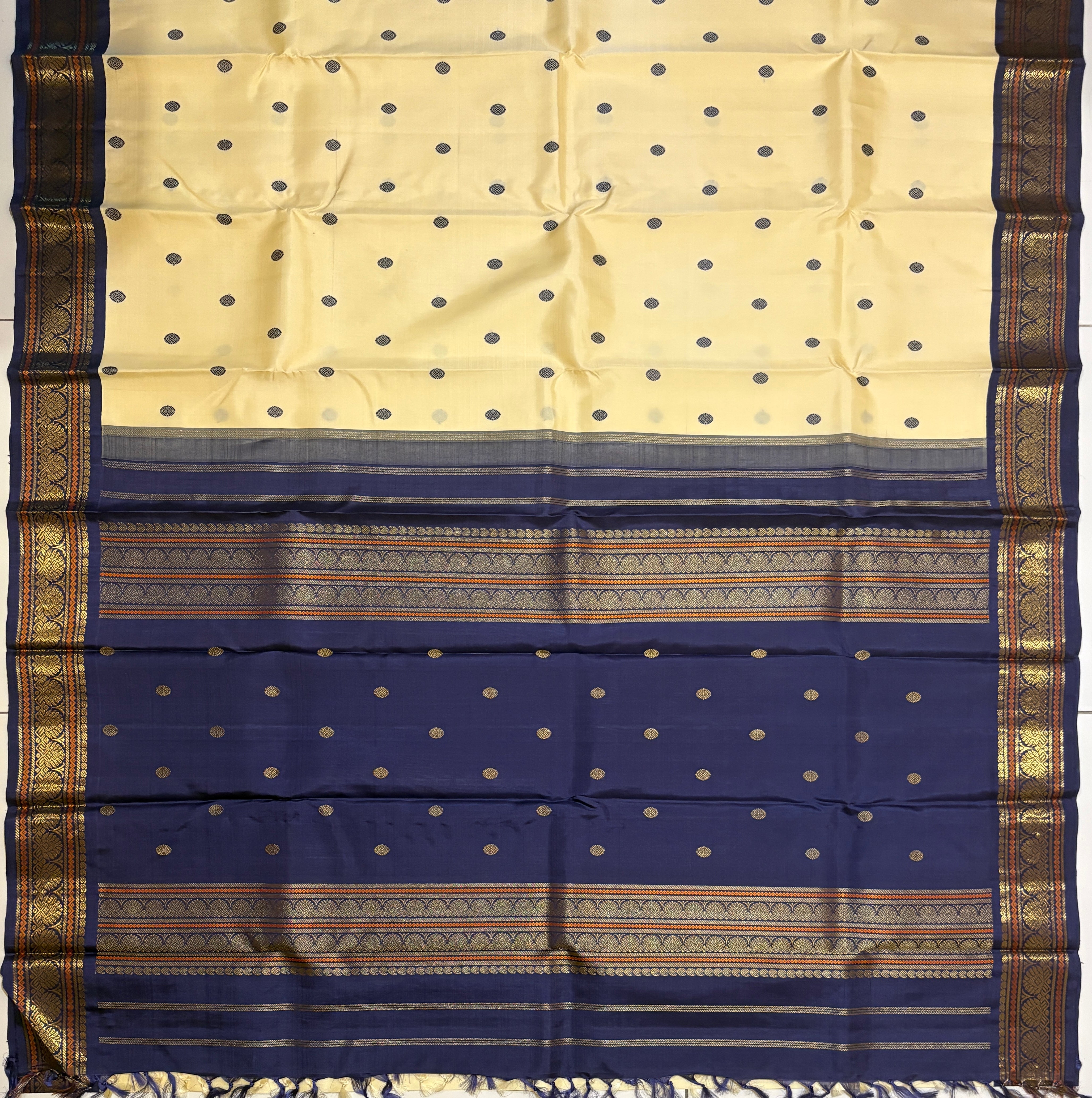 Off White Kanjivaram  Silk Saree with Navy Blue Border - RK057