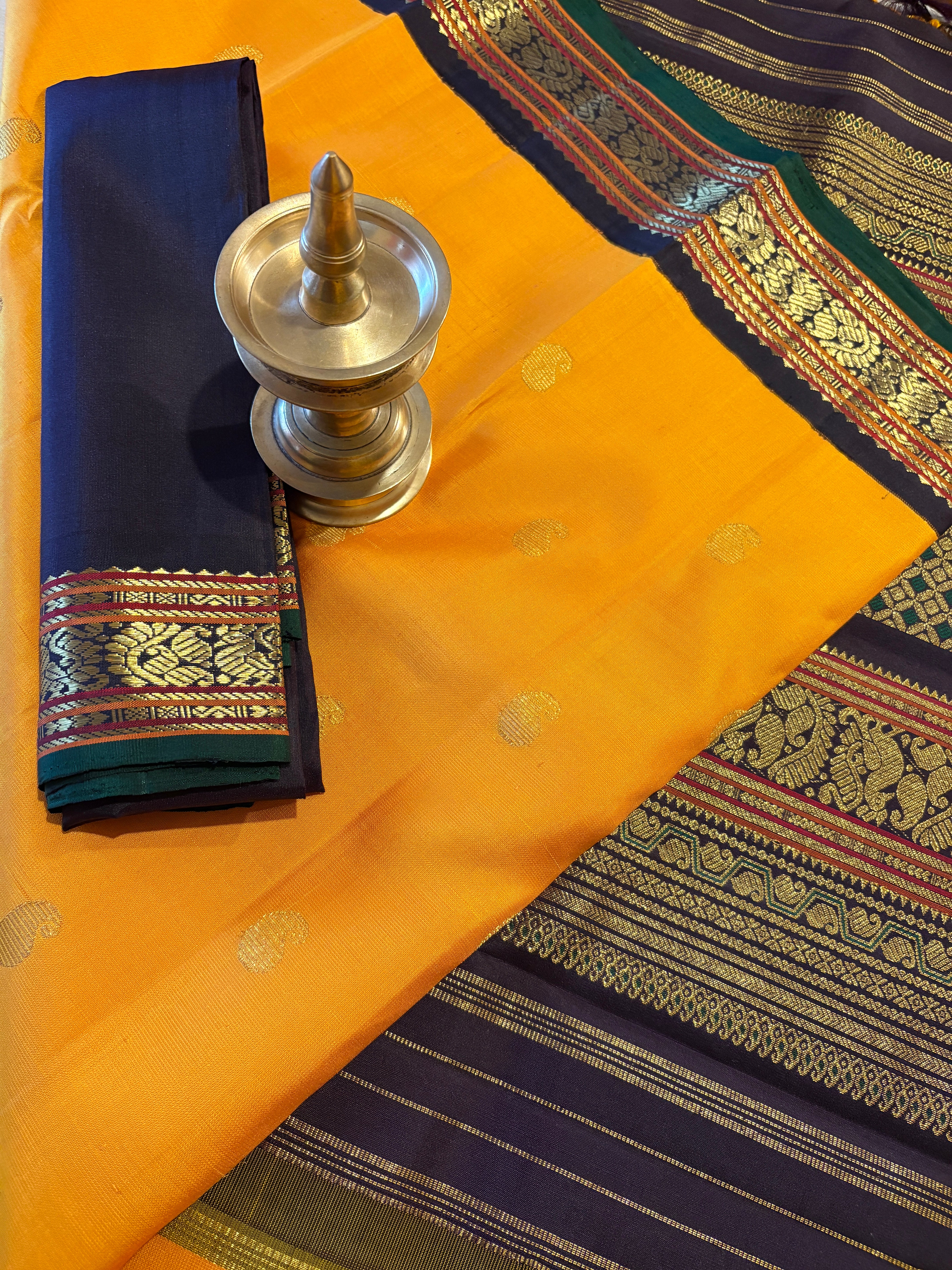 Golden Turmeric Mustard Korvai Kanjivaram Silk Saree with kanchàna border - RK0747