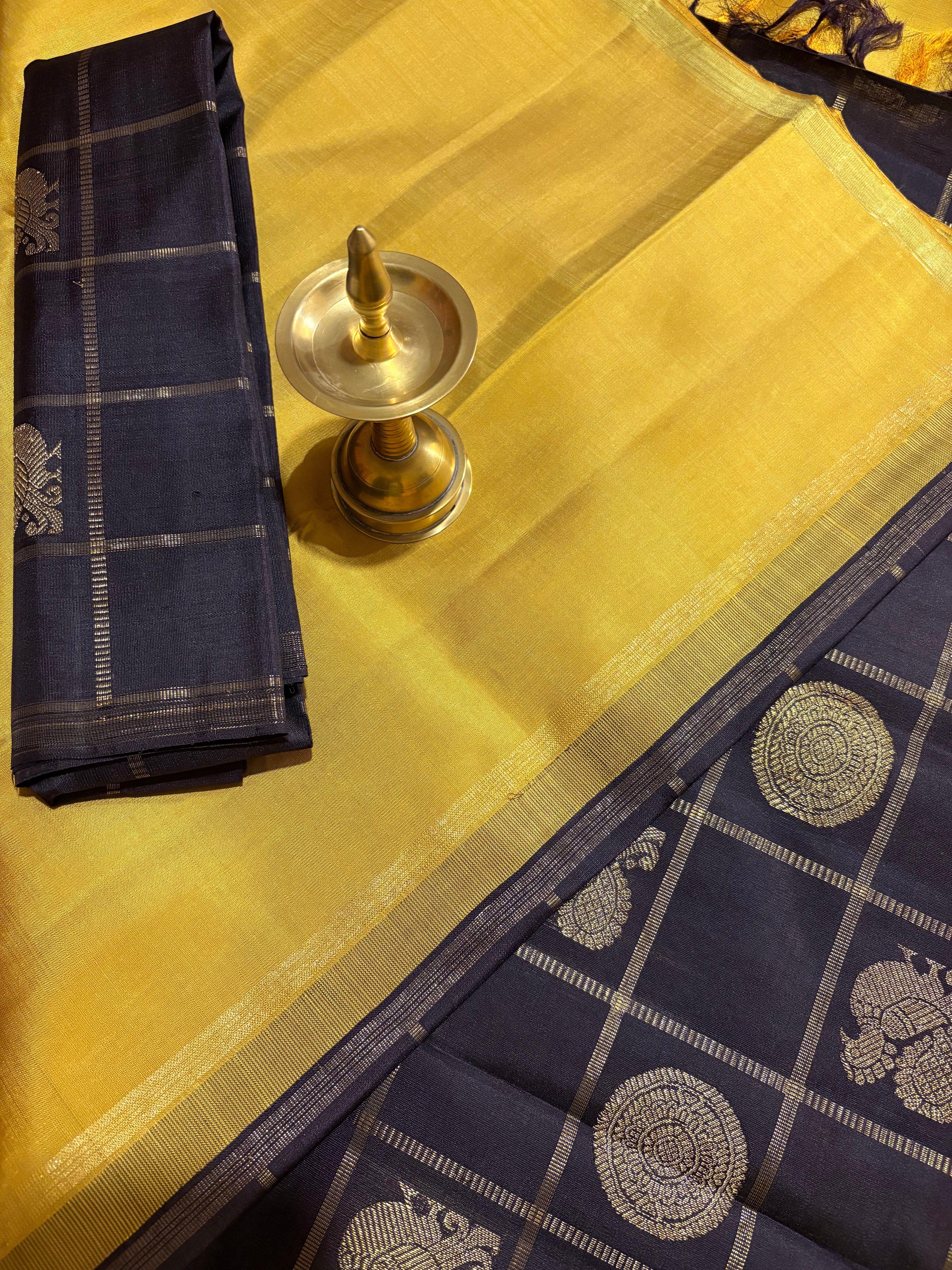Mustard Borderless Kanjivaram Silk Saree - RK0299