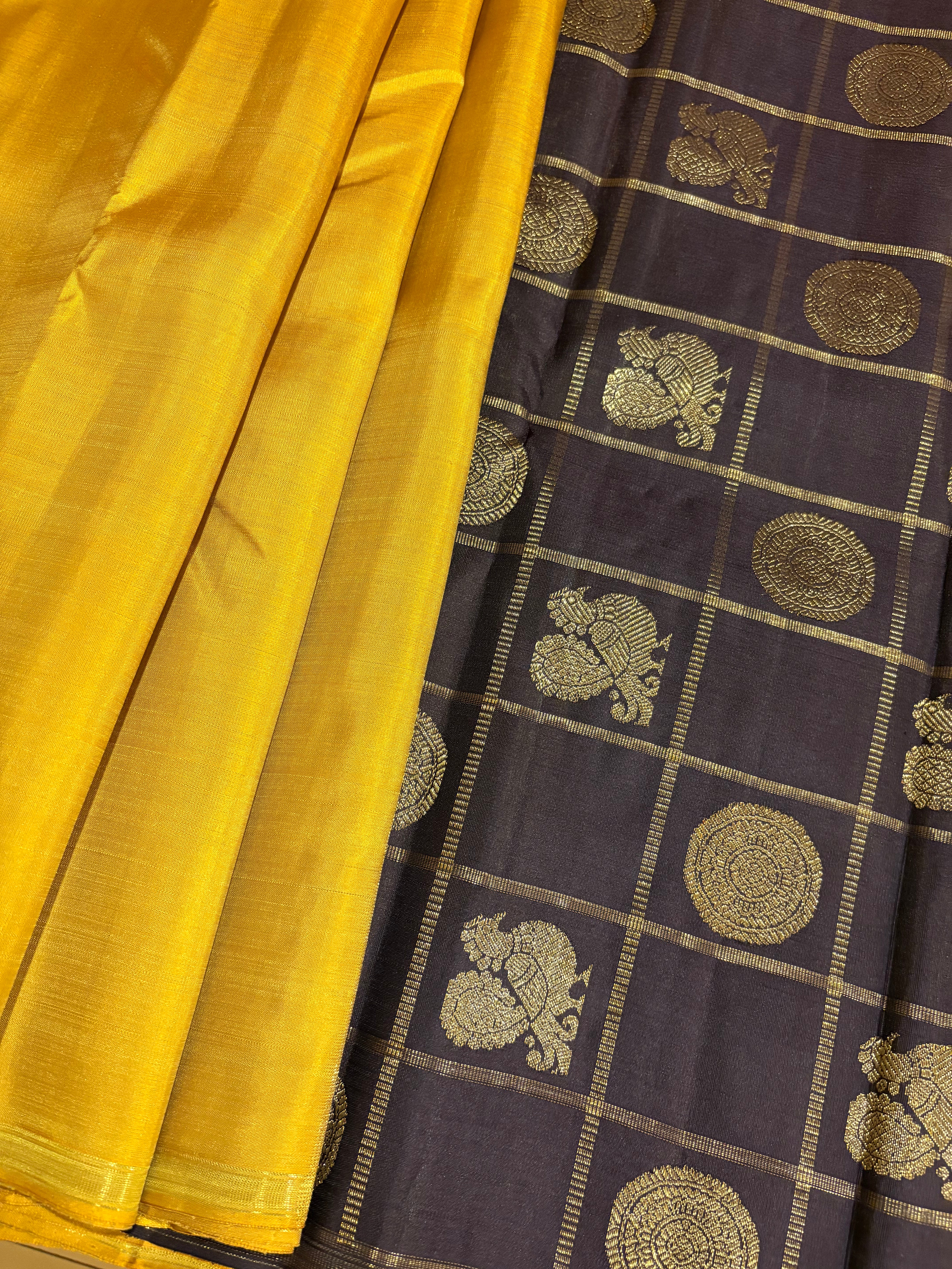 Mustard Borderless Kanjivaram Silk Saree - RK0299