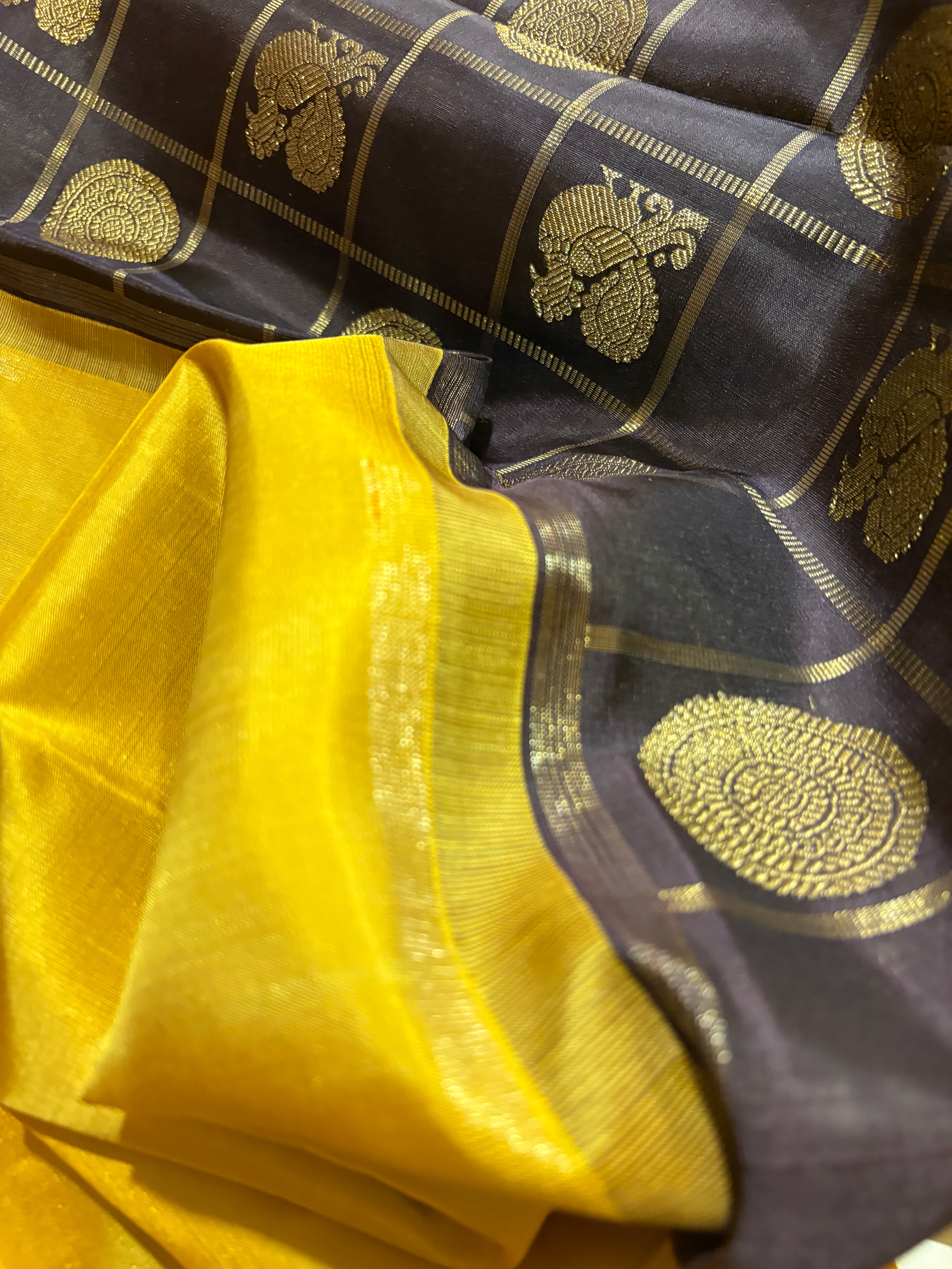 Mustard Borderless Kanjivaram Silk Saree - RK0299