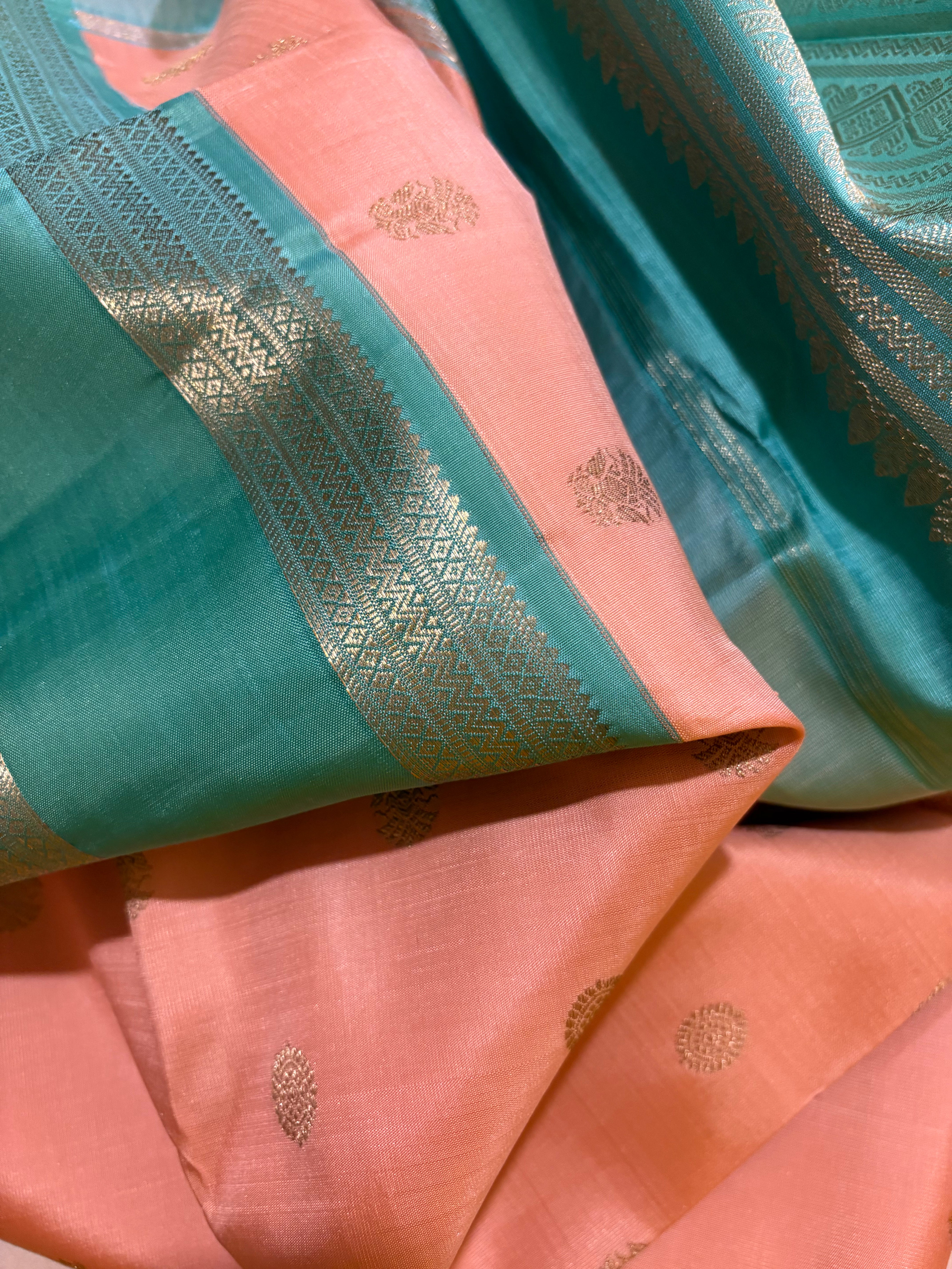 Pastel Peach Korvai Kanjivaram Handloom Silk Saree with Sea Green Border - RK0357