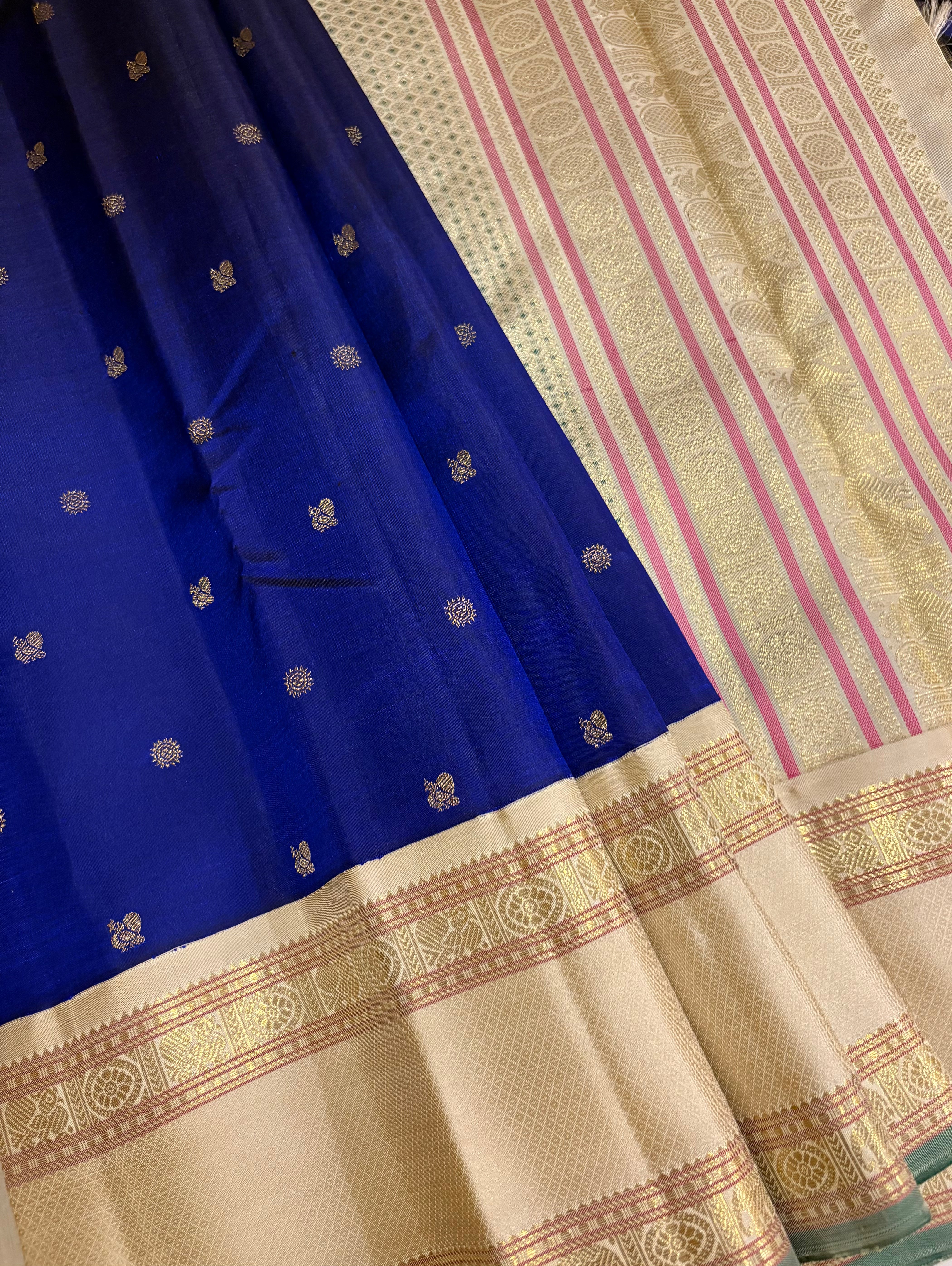 Ink Blue Korvai Kanjivaram Handloom Silk Saree with Offwhite Border - RK0515