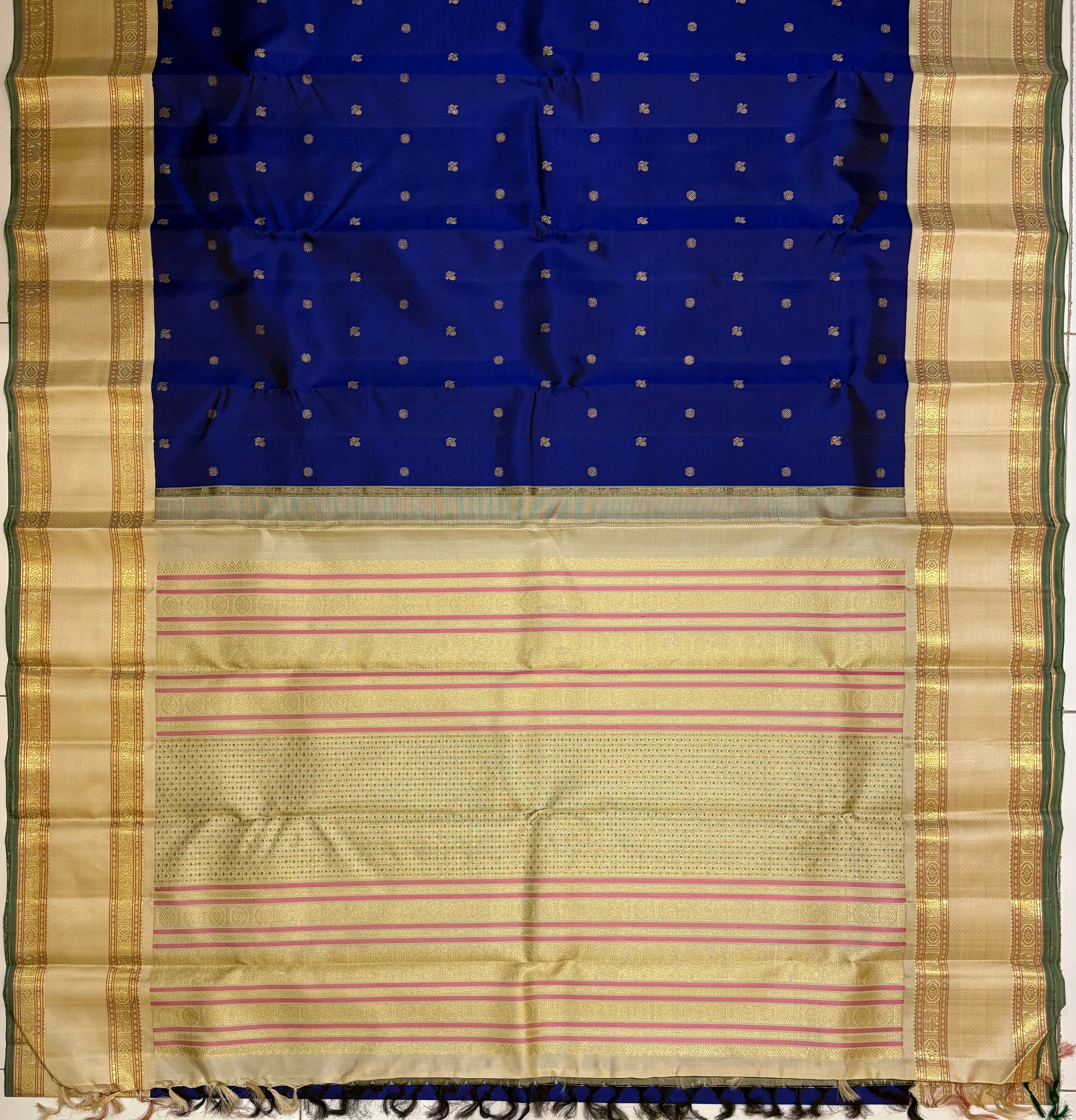 Ink Blue Korvai Kanjivaram Handloom Silk Saree with Offwhite Border - RK0515