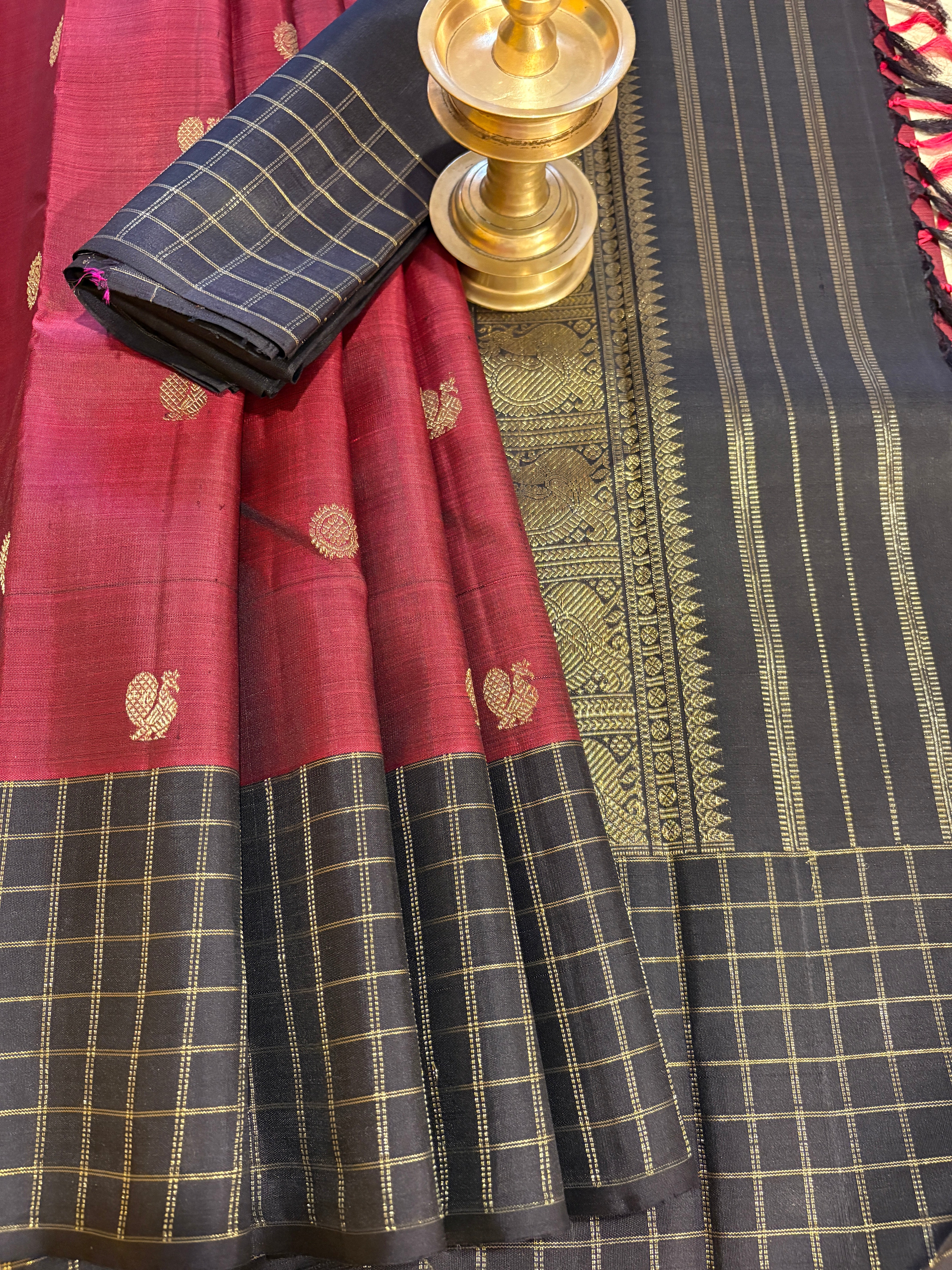 Maroon Kanjivaram with Kanchana Chequered borders&nbsp - RK0265
