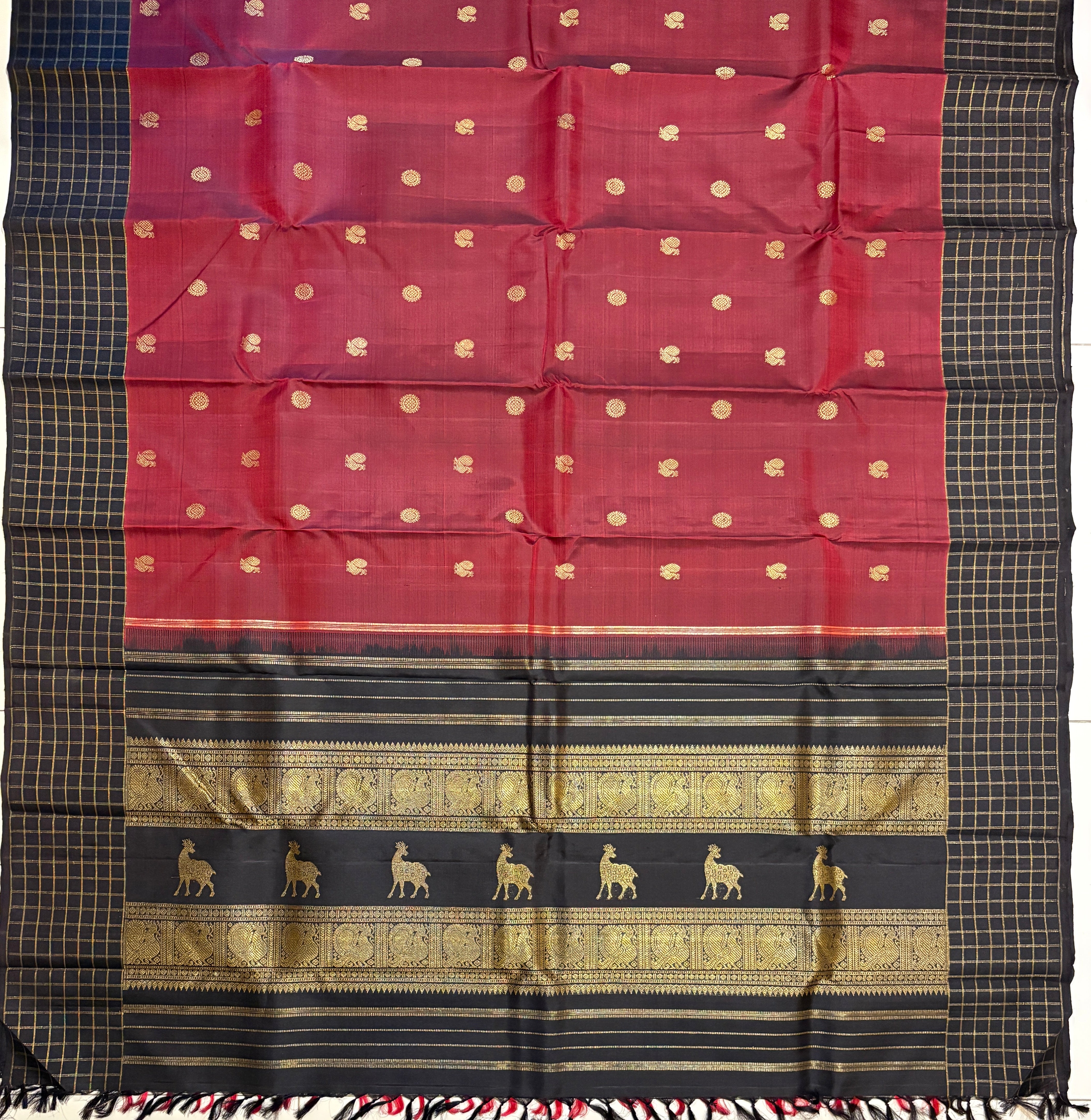 Maroon Kanjivaram with Kanchana Chequered borders&nbsp - RK0265
