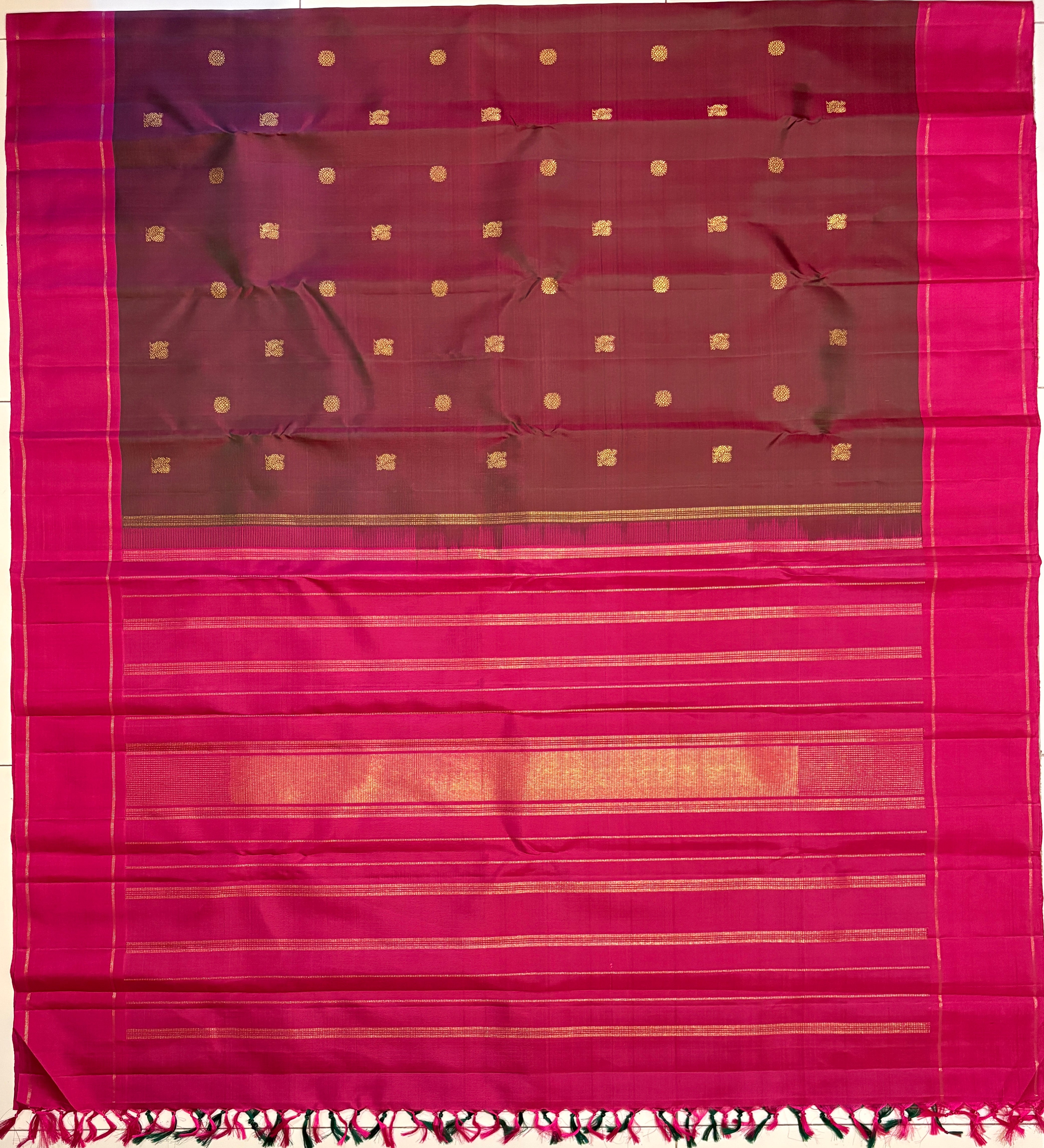 Double shaded Greenish Rani pink Kanjivaram Silk Saree with Rani pink border - RK0756
