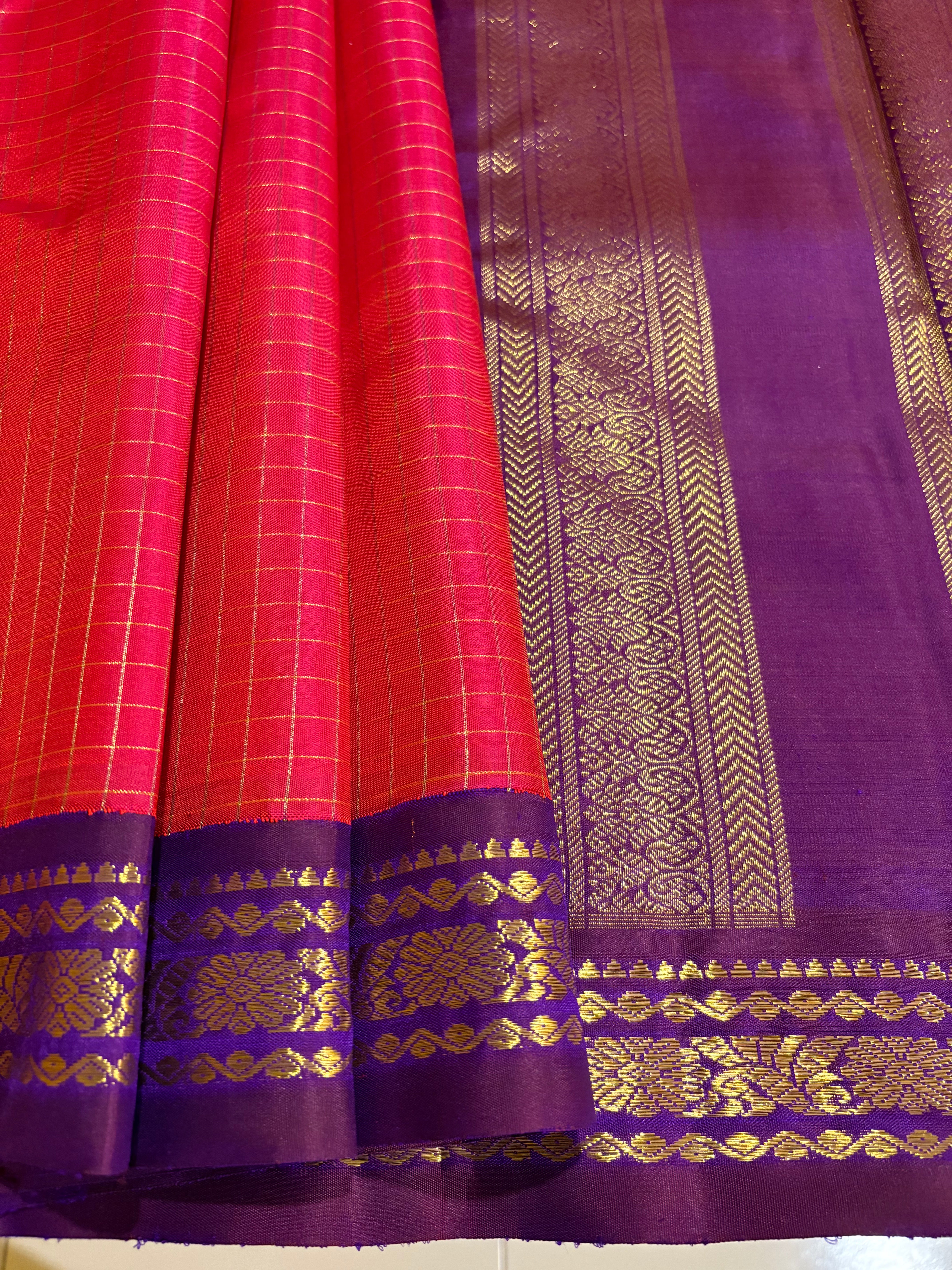 Pinkish Red Smal Border Korvai Kanjiaram Handloom Silk Saree with Nagapazham Border - RK0540