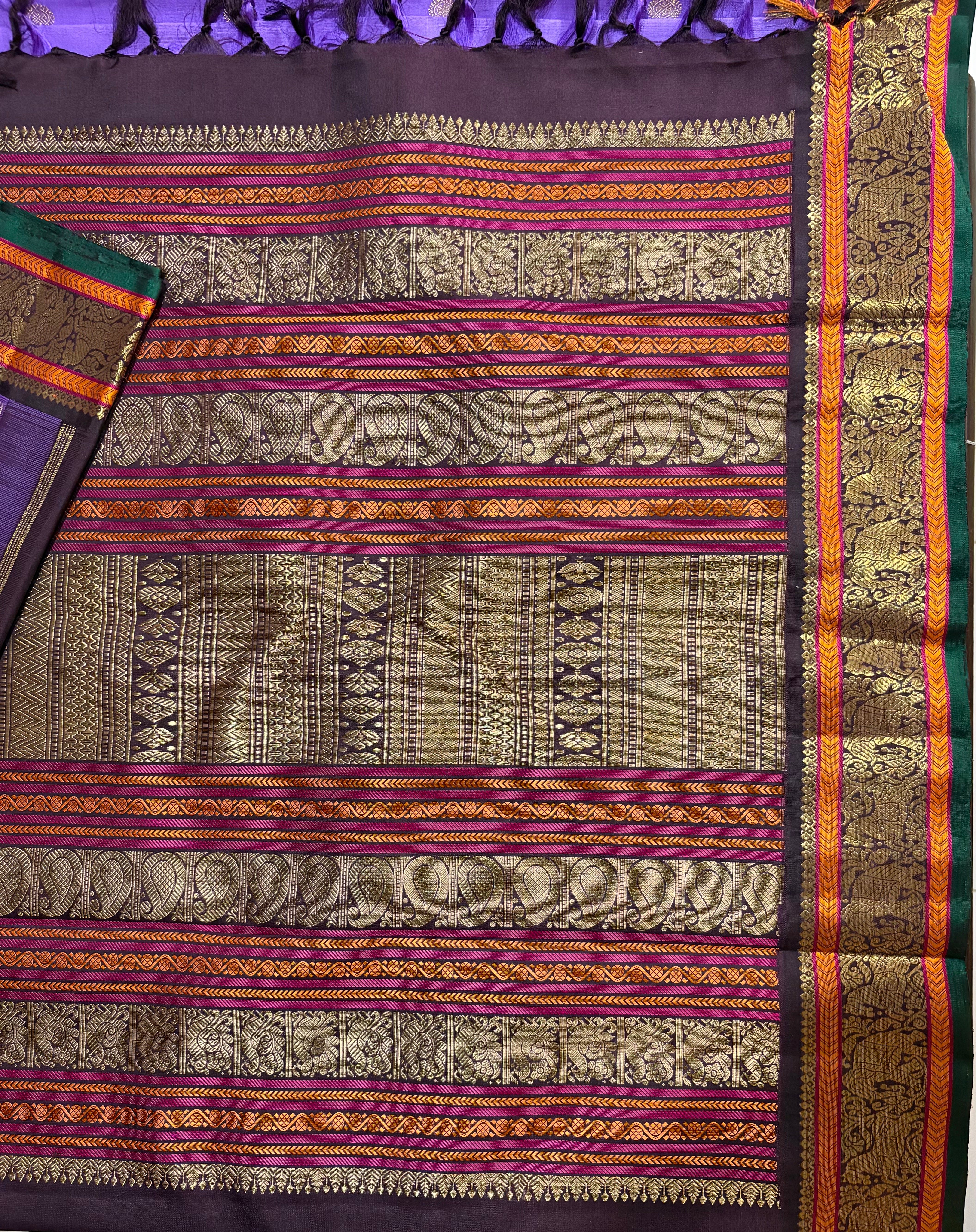 December Poo Korvai Kanjivaram Handloom Silk Saree with Kanchana Border - RK0530