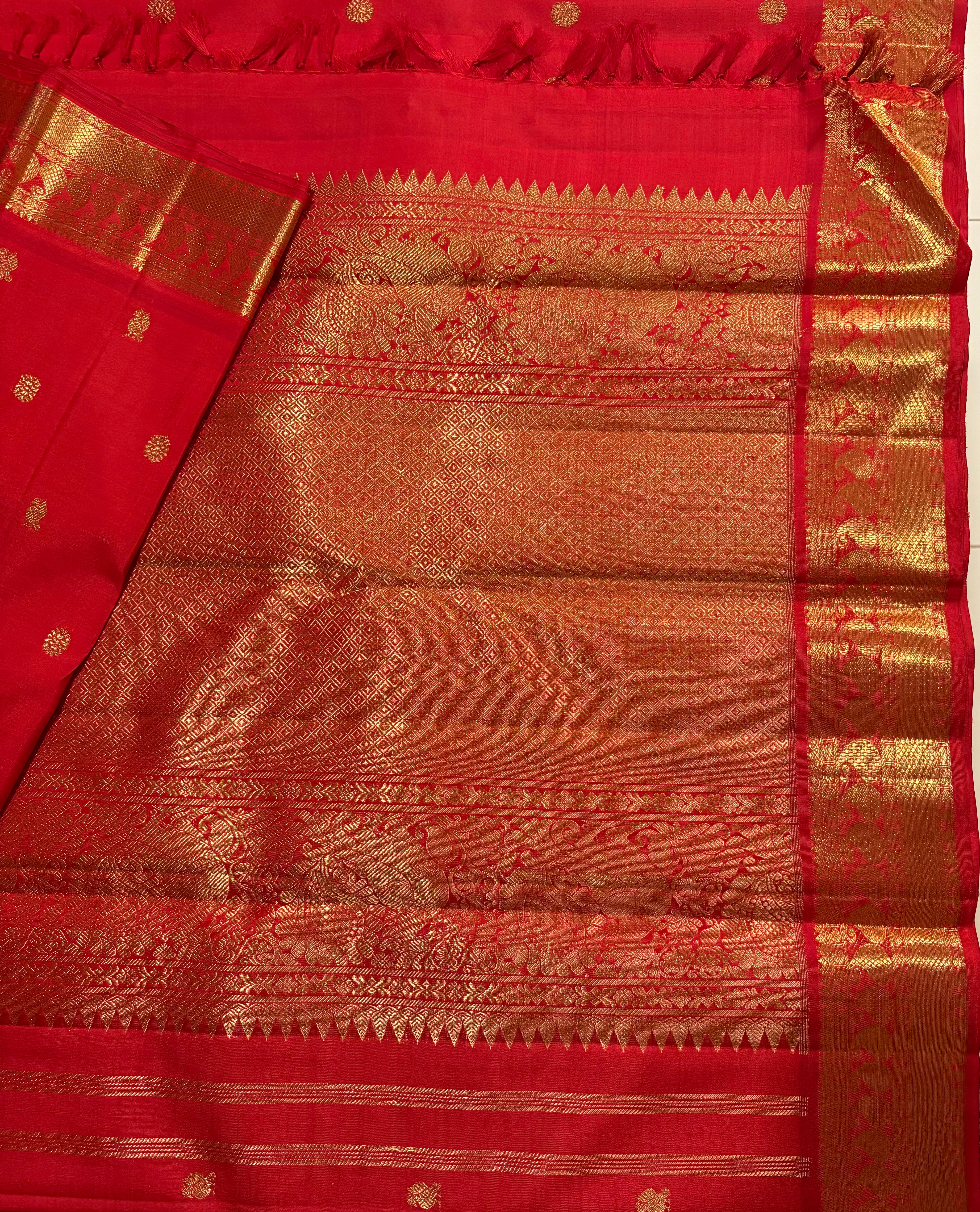 Red Monotone Kanjivaram Silk Saree RK0553