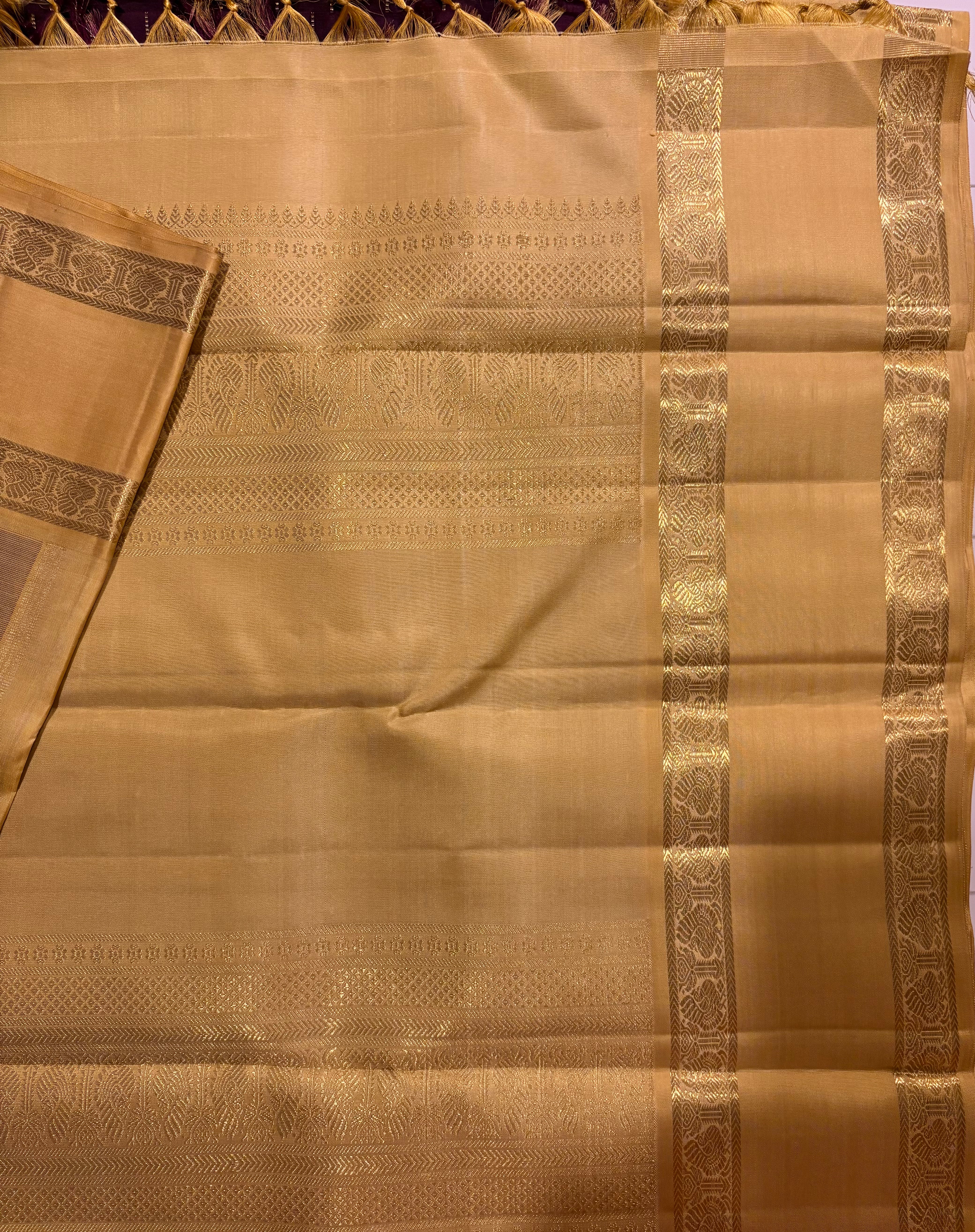 Paaku colour Korvai Kanjivaram Silk Saree with Chandanam Border RK0496