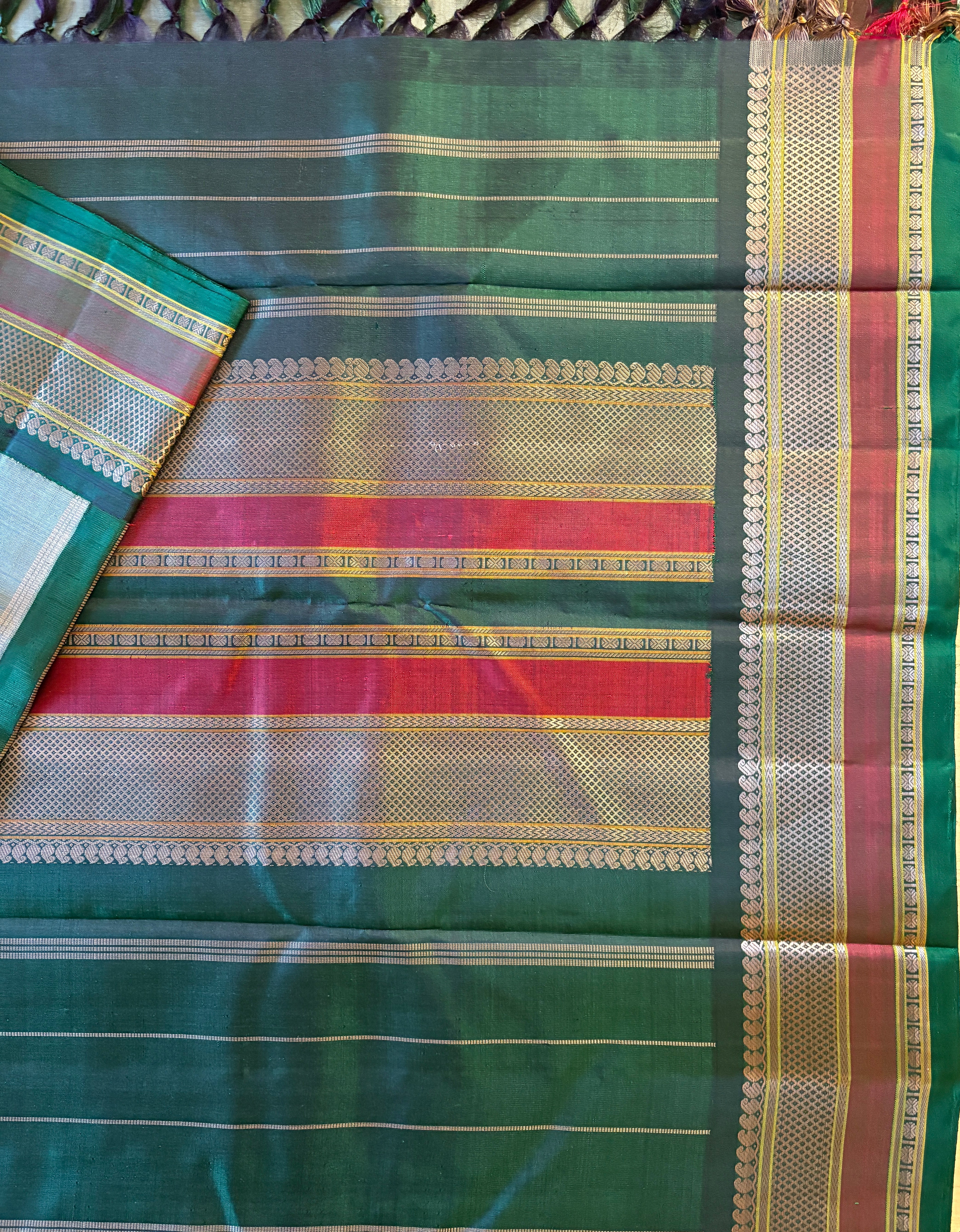 Vintage recreation Light Cardamom green korvai kanjivaram Silk Saree with Dark green border - RK0762