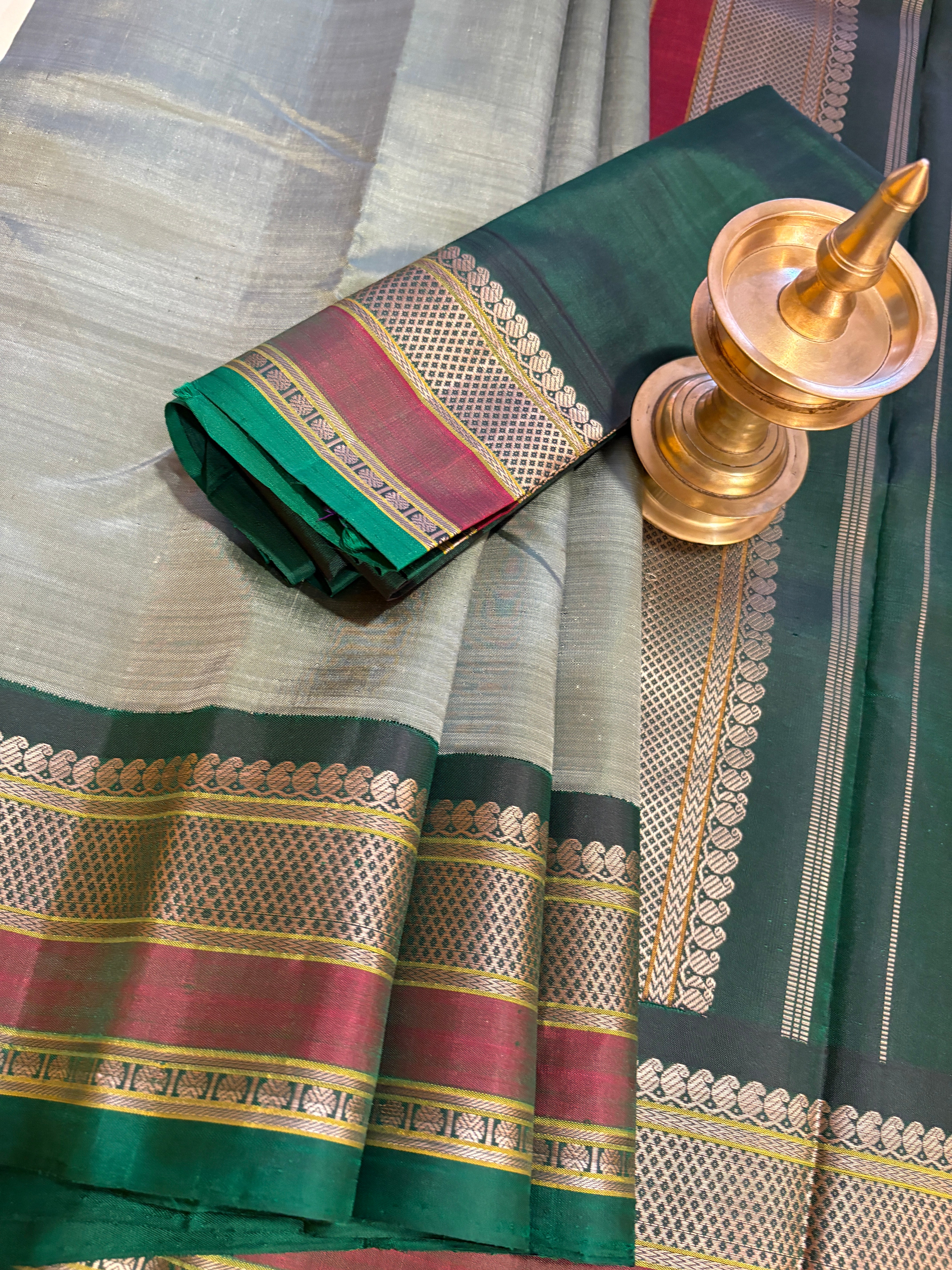 Elaichi green Korvai Kanjivaram Silk Saree without Zari - RK0241