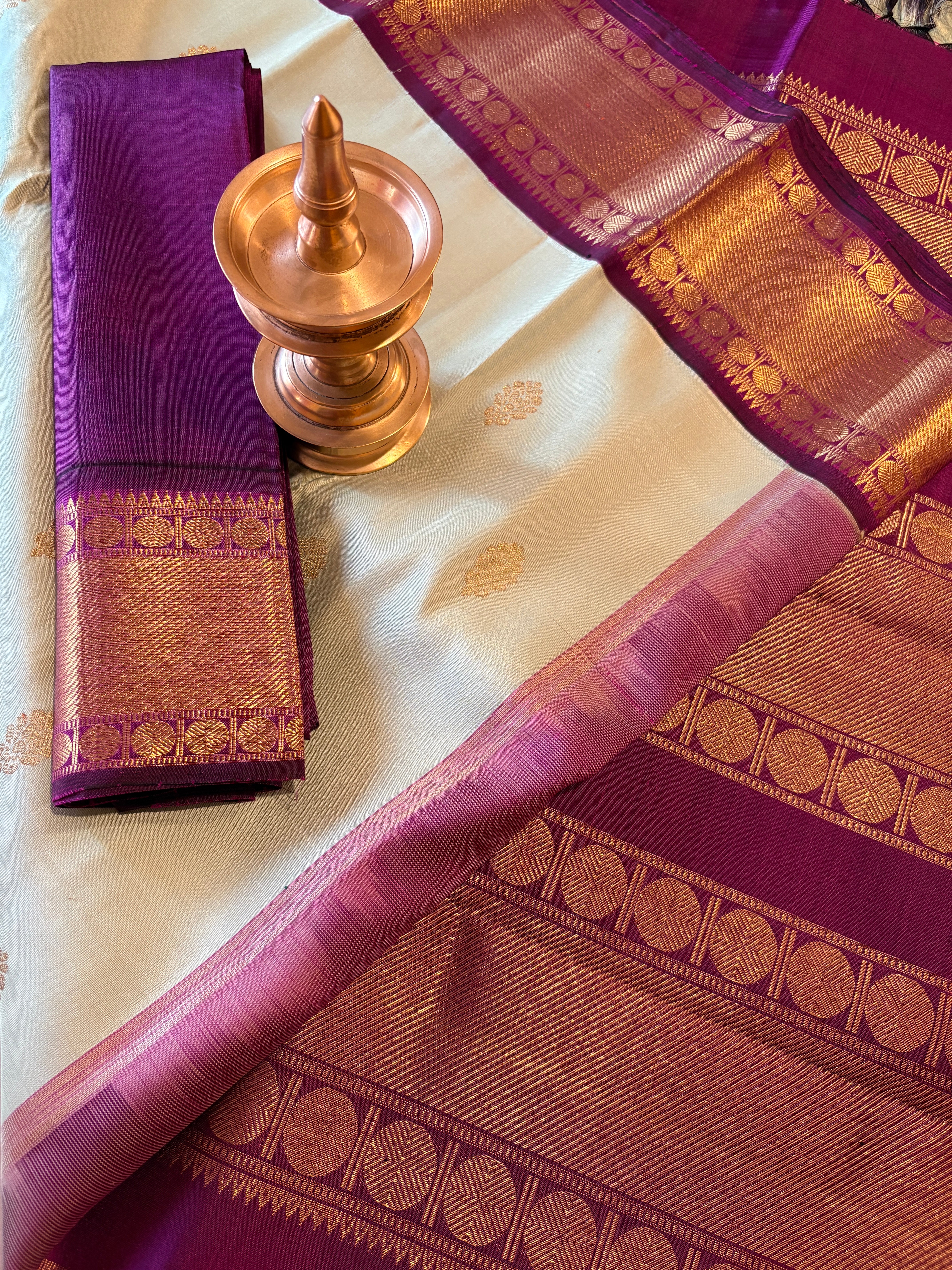 Dusty Elaichi Green Korvai Kanjivaram as Silk Saree with Wine border - RK0259