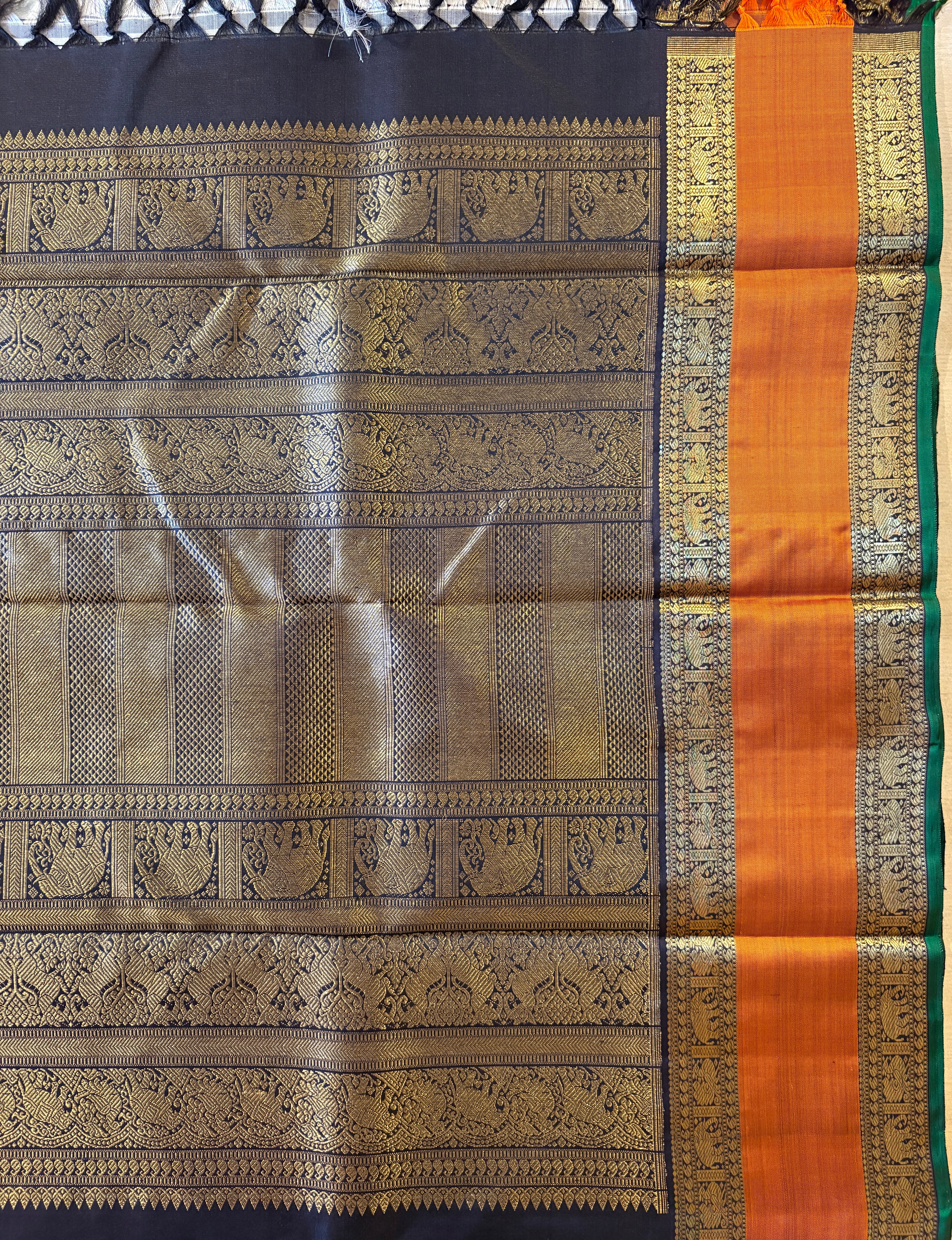 Silver Grey Korvai Kanjivaram Silk Saree with Kanchana border - RK0271