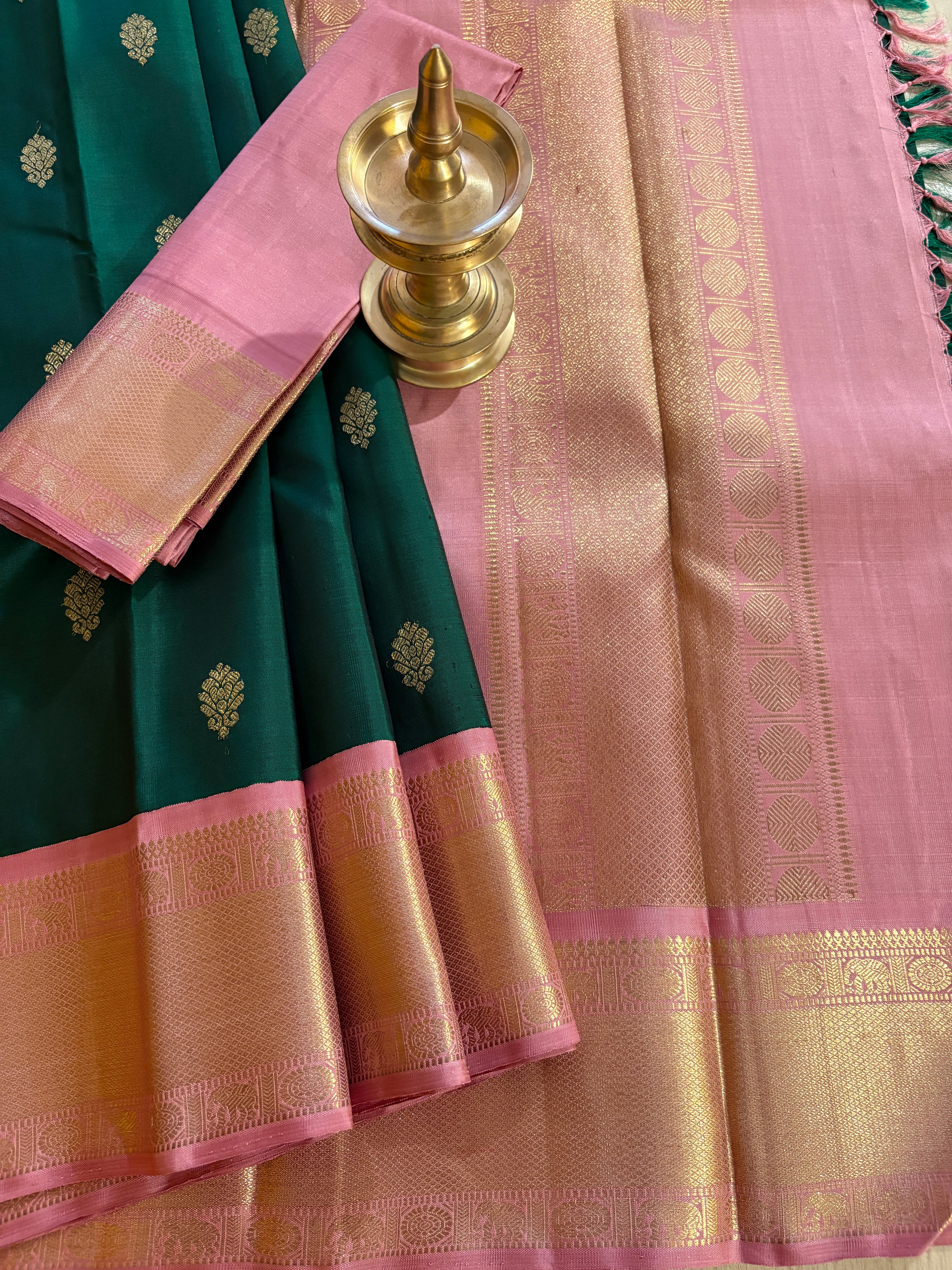 Beautiful Dark Green Korvai Kanjivaram Silk Saree with Dusty pink Border - RK0413