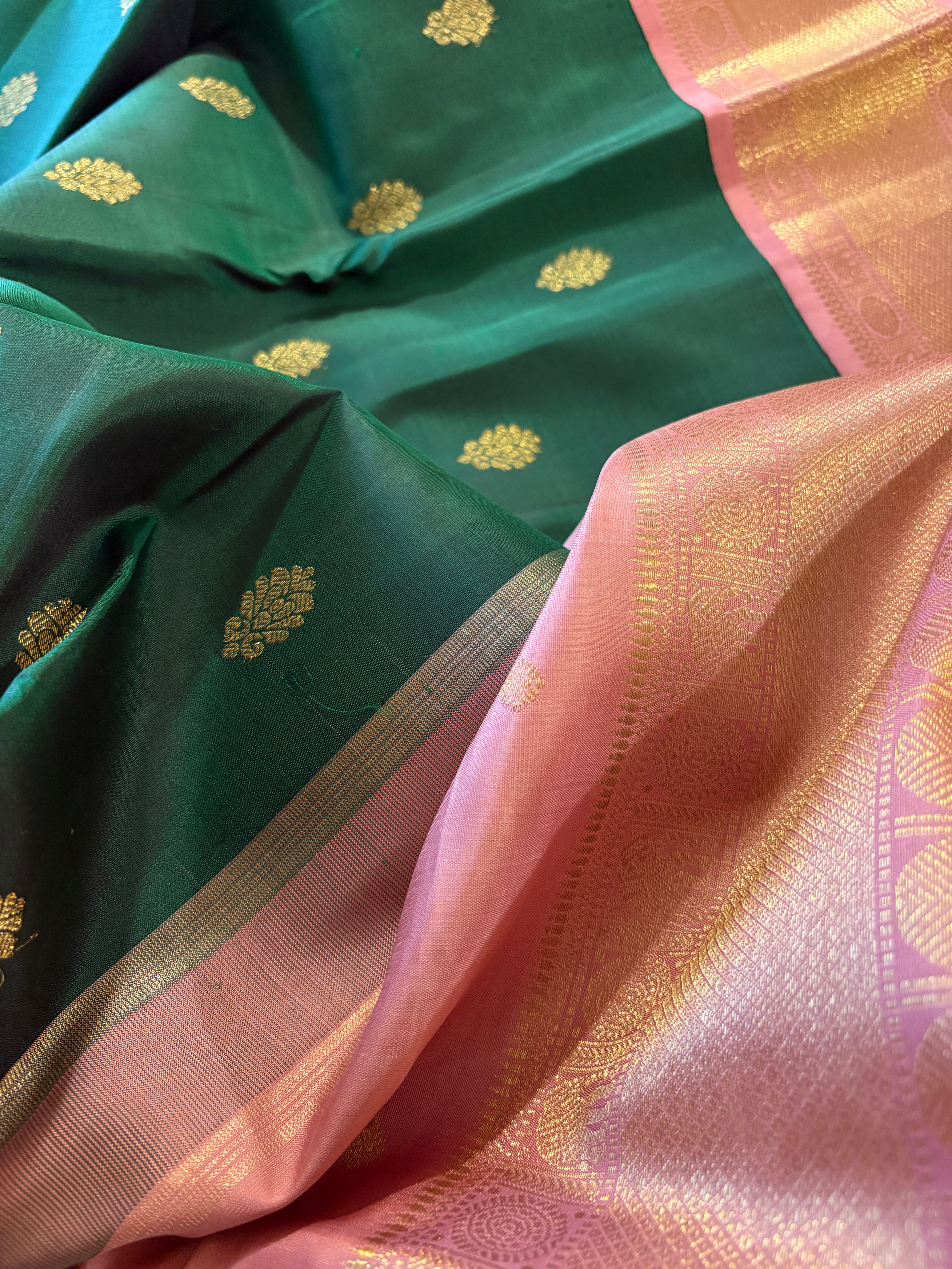 Beautiful Dark Green Korvai Kanjivaram Silk Saree with Dusty pink Border - RK0413
