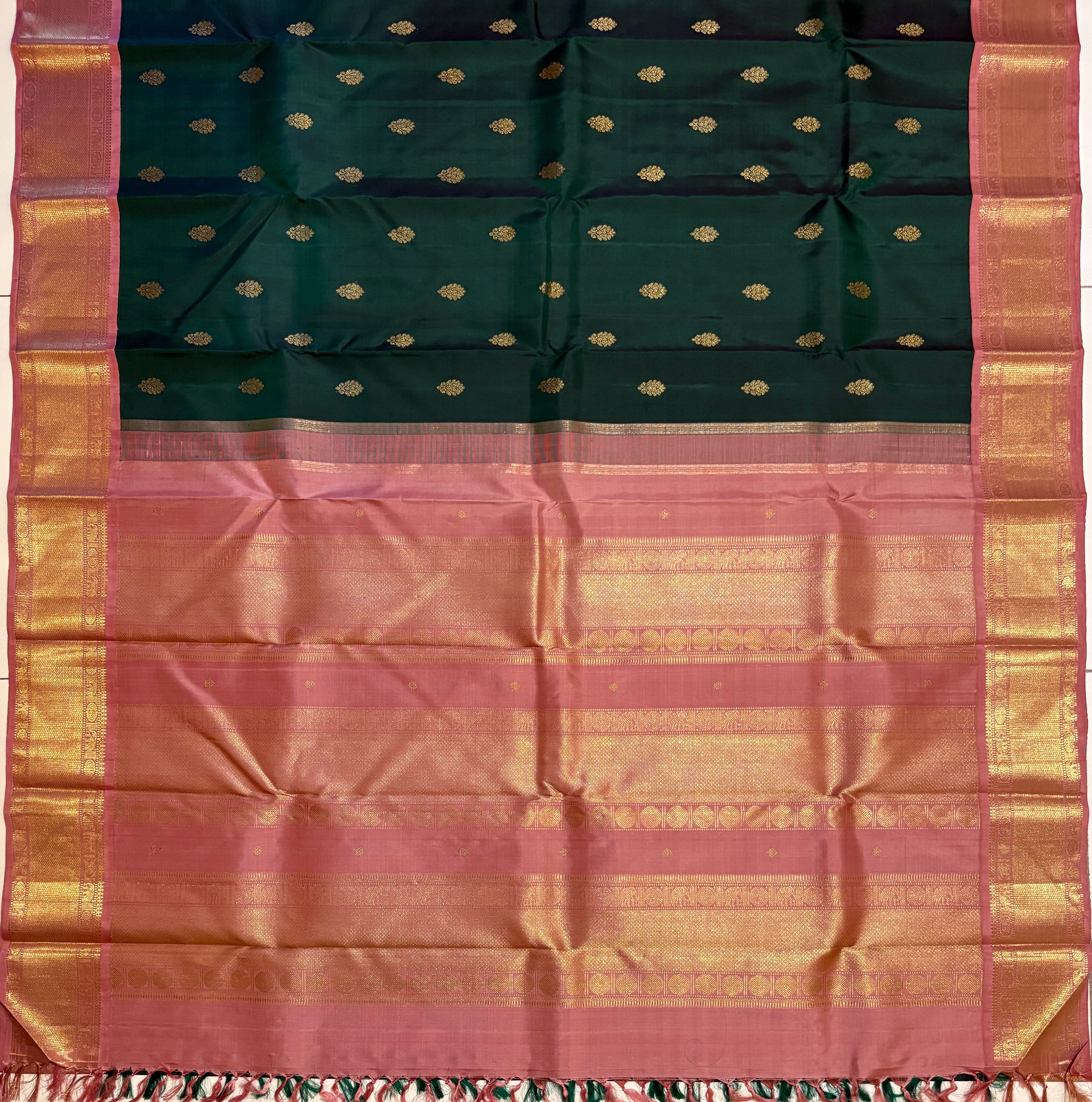 Beautiful Dark Green Korvai Kanjivaram Silk Saree with Dusty pink Border - RK0413