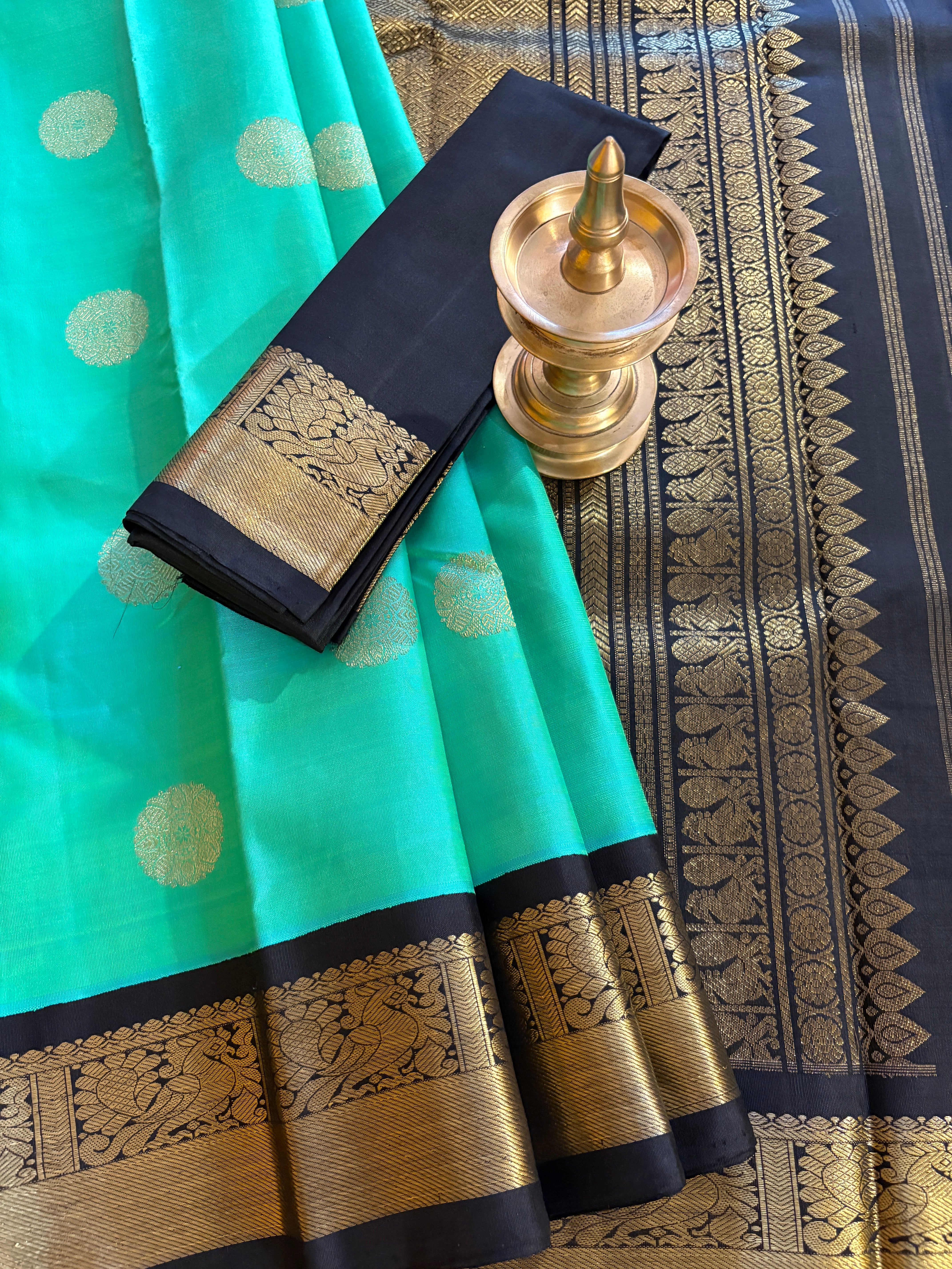 Serene Sea Green Korvai Kanjivaram Silk Saree with Black border - RK051