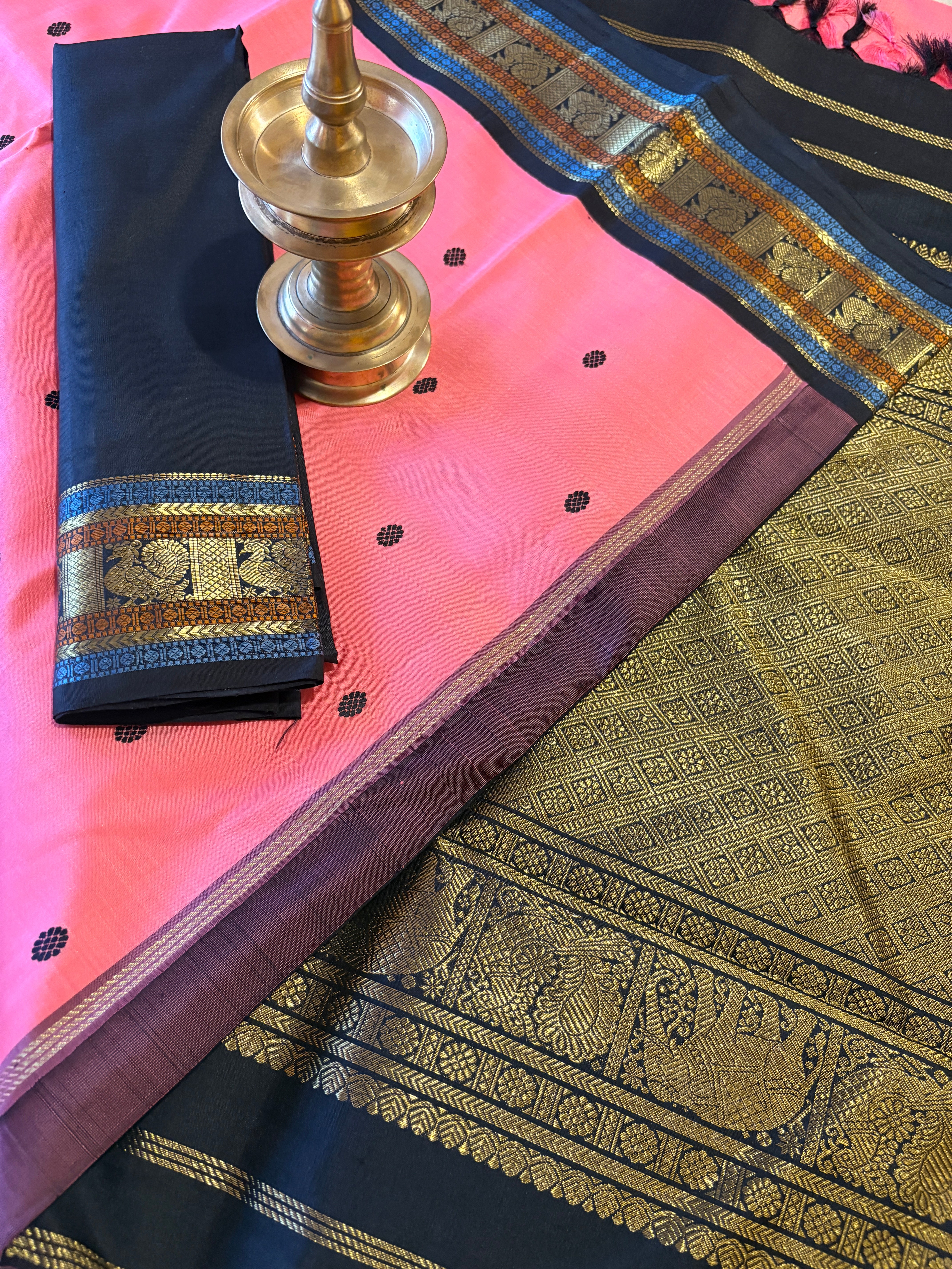 Peach Korvai Kanjivaram Silk Saree with deep Navy/Midnight blue border - RK0468
