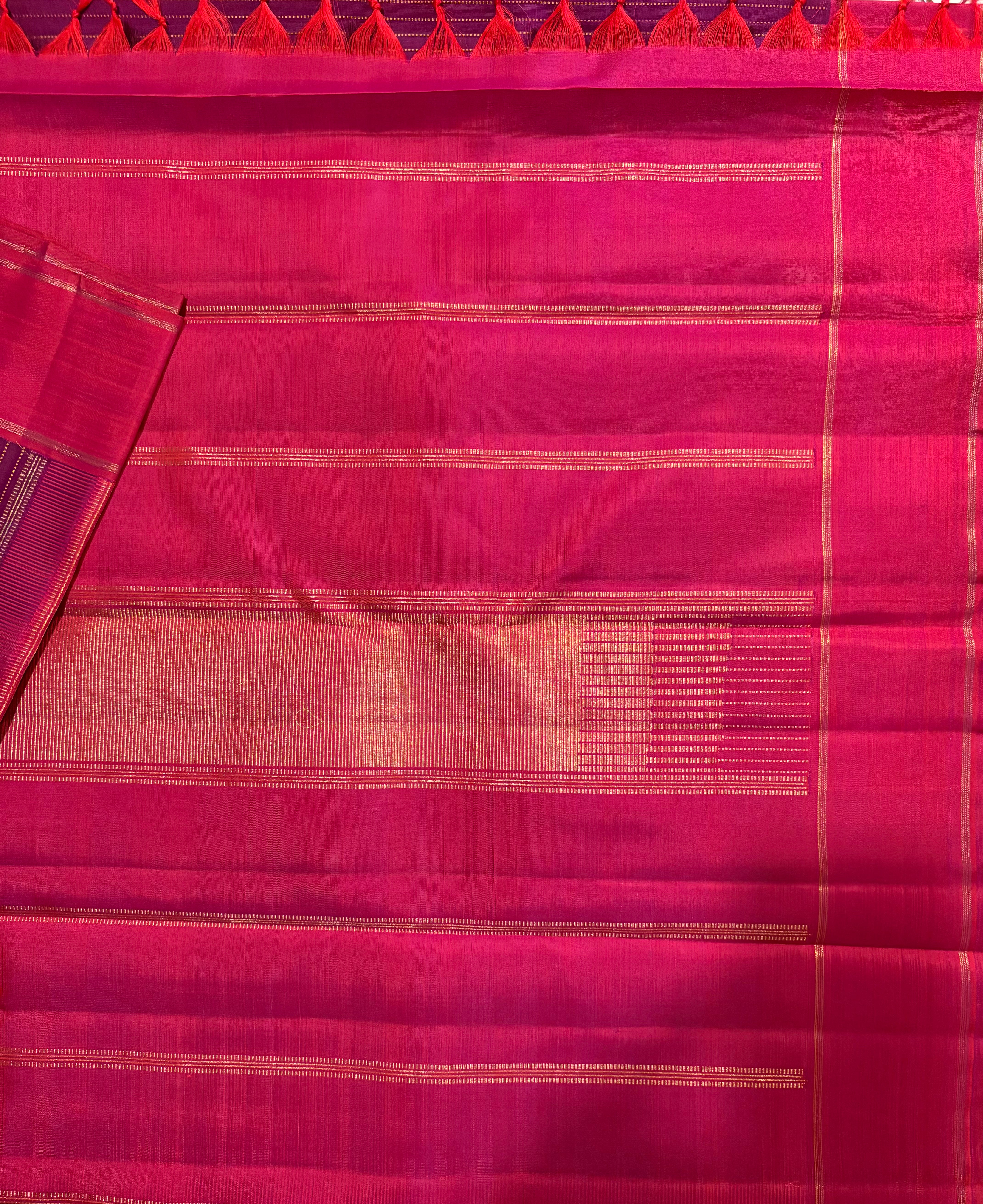 Deep Majenta Kanjivaram Silk Saree with Rani Pink border RK0566