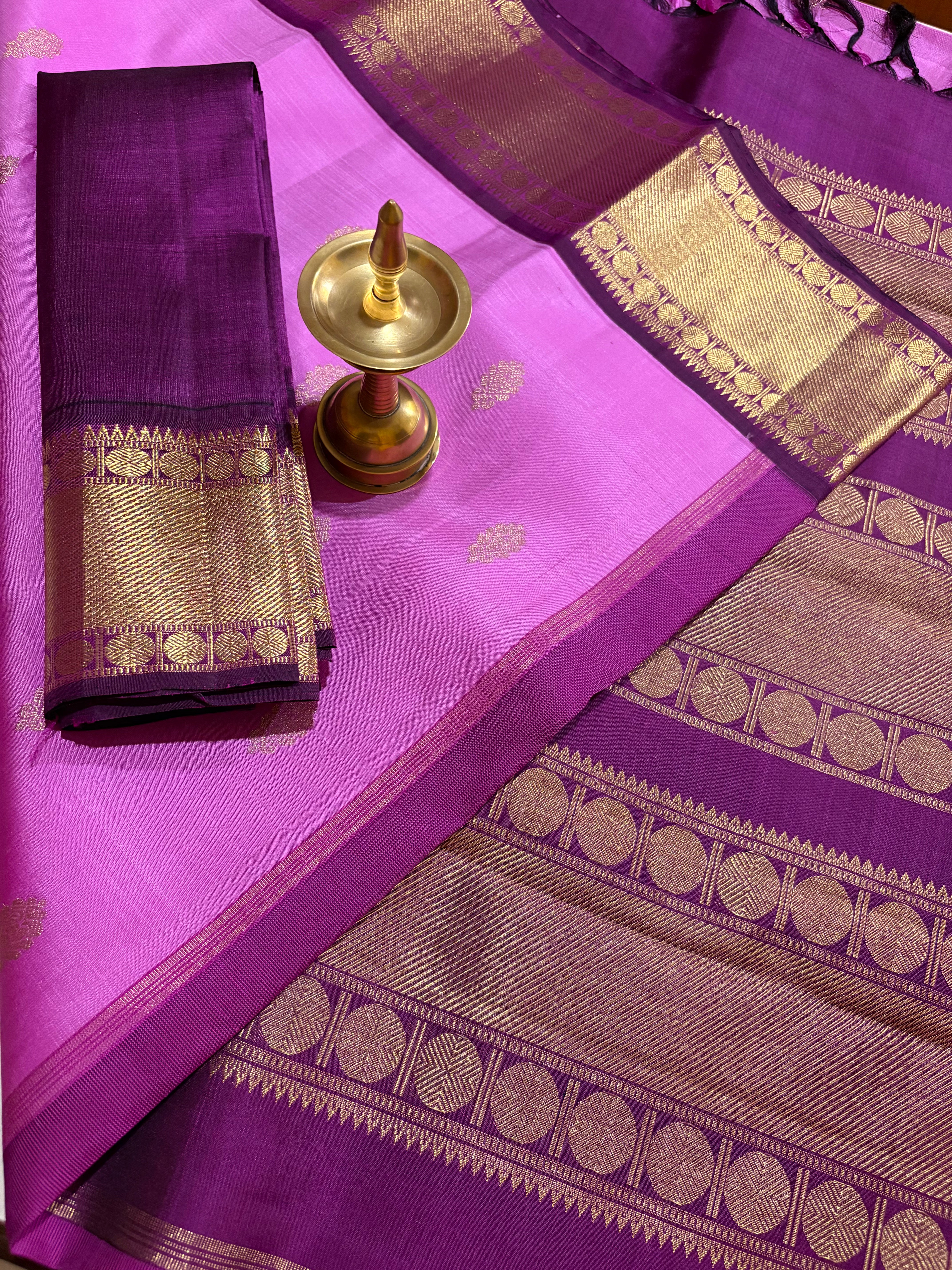Paneer Roja Korvai Kanjivaram Silk Saree with Dark Majenta border RK0367