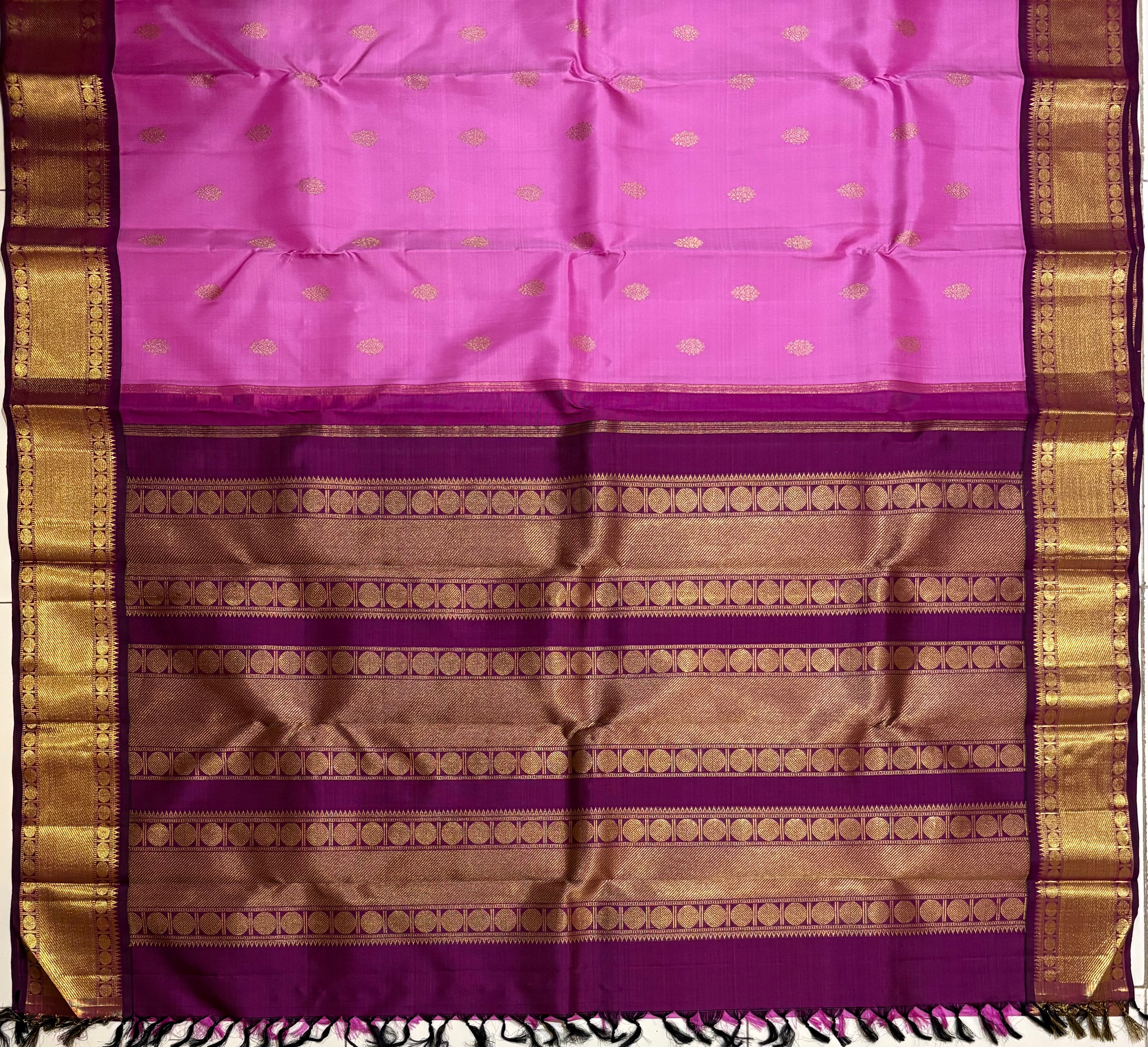 Paneer Roja Korvai Kanjivaram Silk Saree with Dark Majenta border RK0367