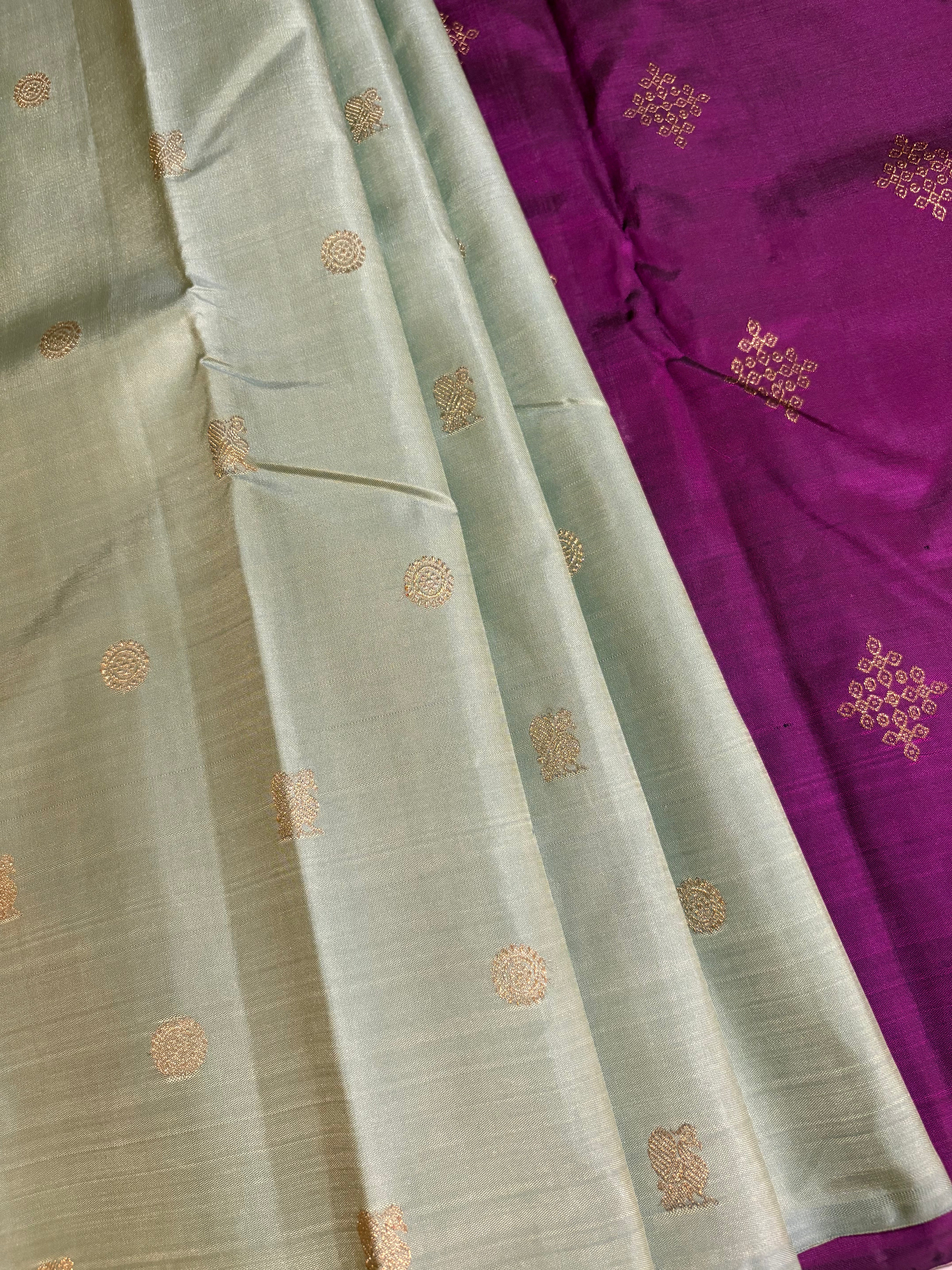 Cardamom Green Borderless Kanjivaram  Silk Saree RK0371